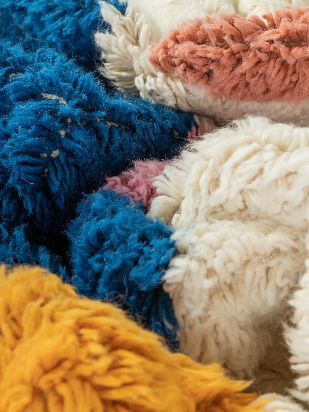 Marokkanischer Berberteppich Beni Ourain aus 100 % Wolle, handgefertigt im Angebot 4