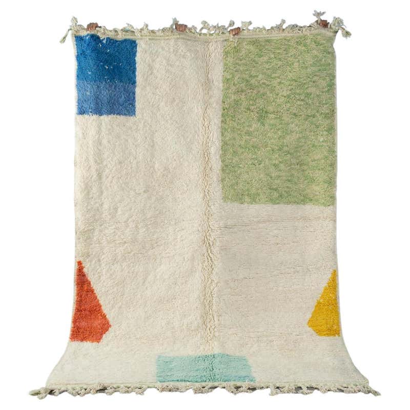 Moroccan Beni Ourain Berber Rug Made of Natural Undyed Wool For Sale at ...