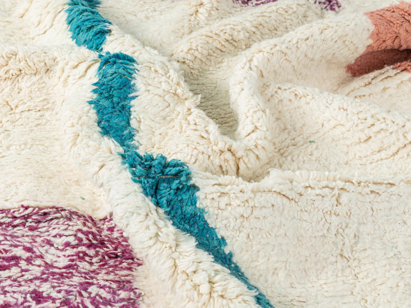 Marokkanischer Berberteppich aus 100 % Wolle, handgewebt im Zustand „Hervorragend“ im Angebot in Neuss, NW