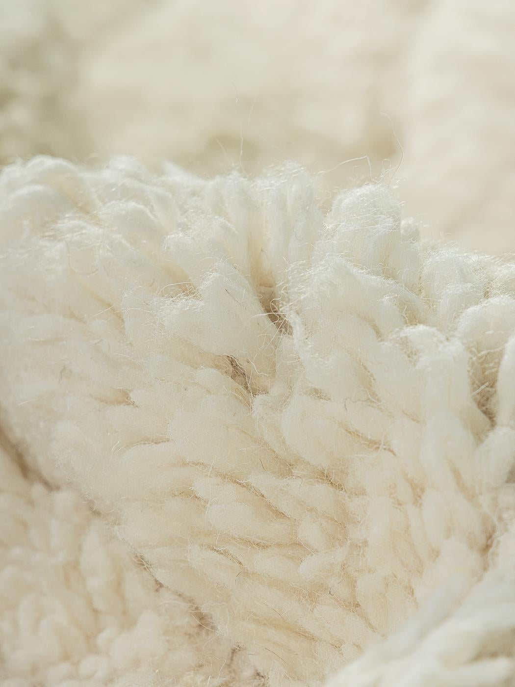 Marokkanischer Berberteppich Beni Ourain aus 100% Wolle, handgefertigt im Angebot 3