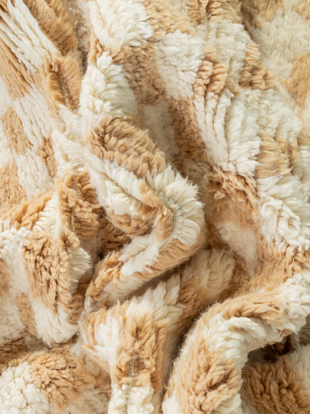 Marokkanischer Berberteppich Beni Ourain aus 100 % handgewebter Wolle im Angebot 1
