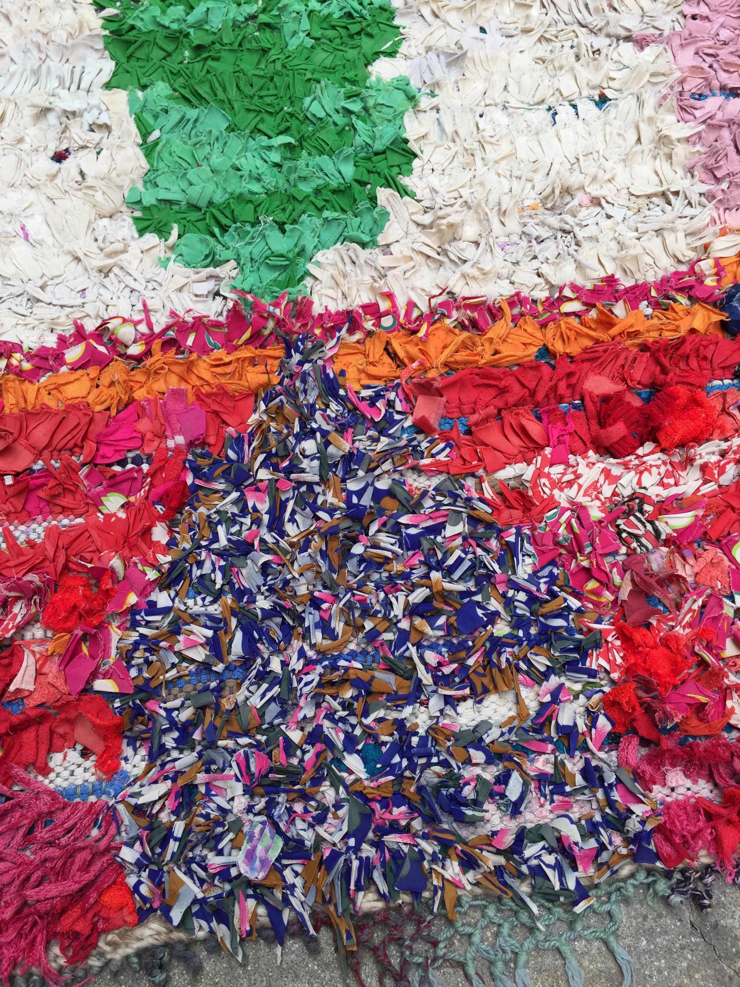 Moroccan Berber Rug, Hand-Knotted Fabrics, 1990s In Good Condition For Sale In Paris, FR