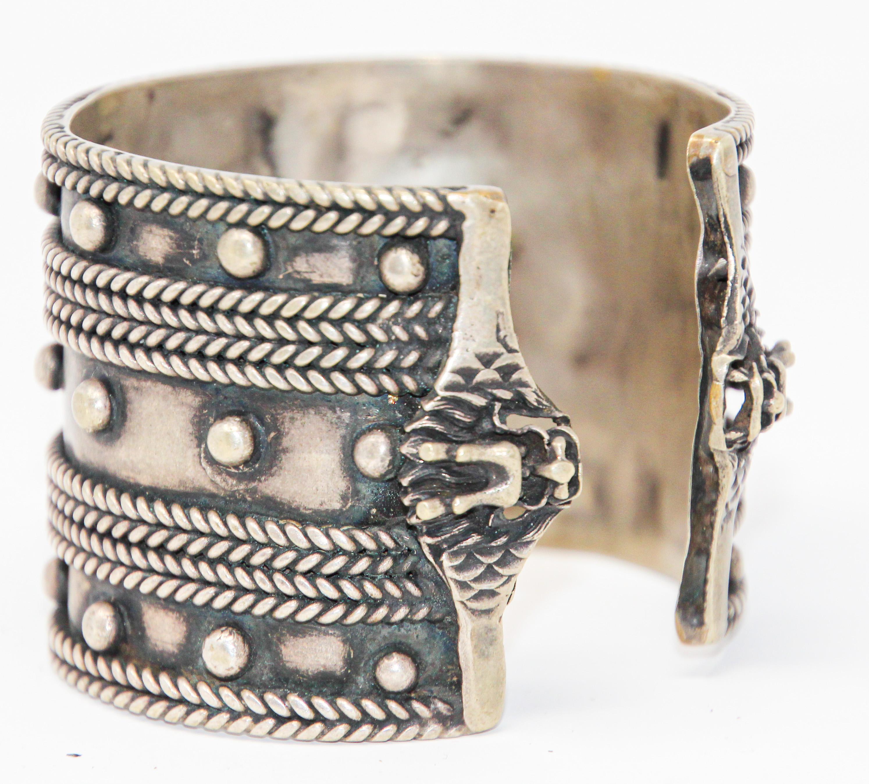 Moroccan Vintage Berber Tribal Ethnic Cuff For Sale 1