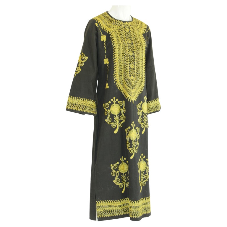 Black And Gold Caftan, 1970 Dress Vintage Ethnic Kuchi Kaftan Black And Gold Caftan, 1970 Dress Vintage Ethnic Kuchi Kaftan
