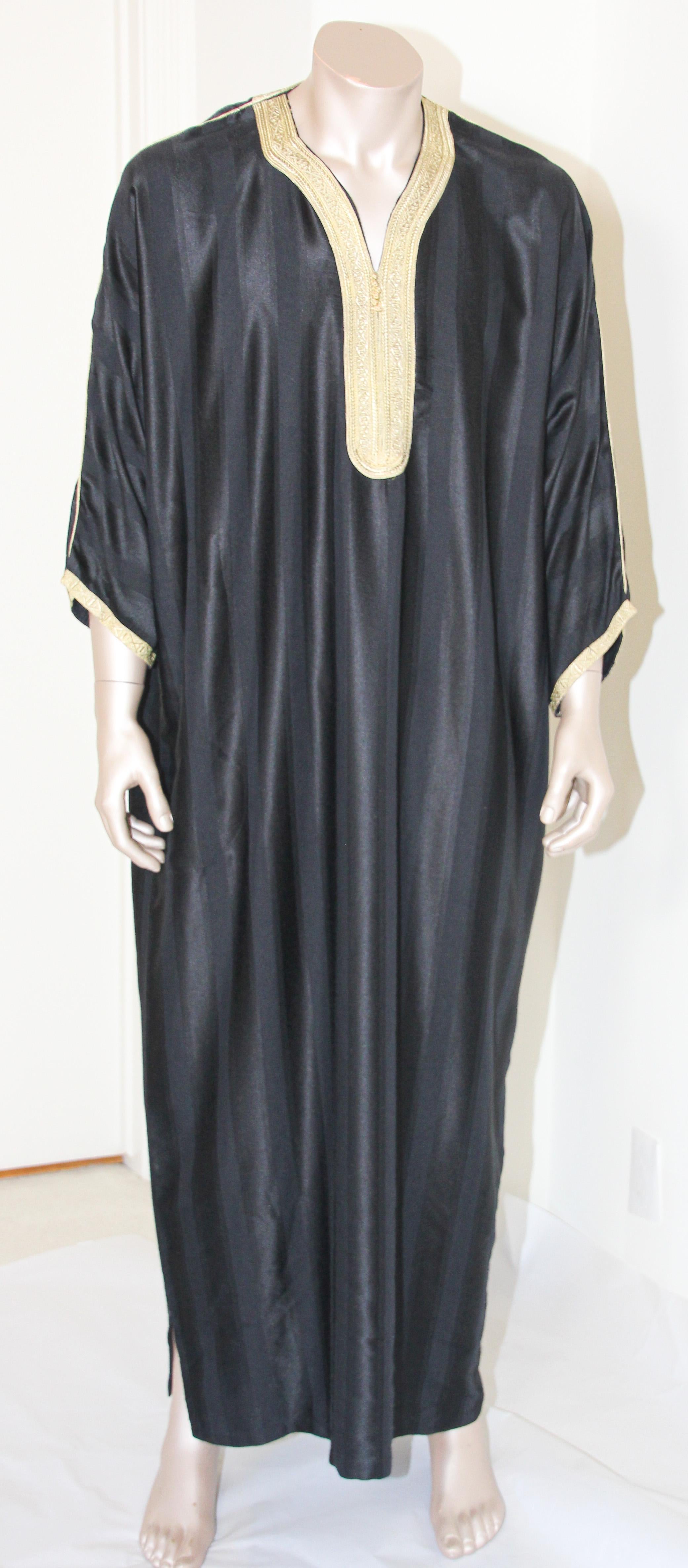 Moorish Moroccan Black Vintage Gentleman Caftan For Sale