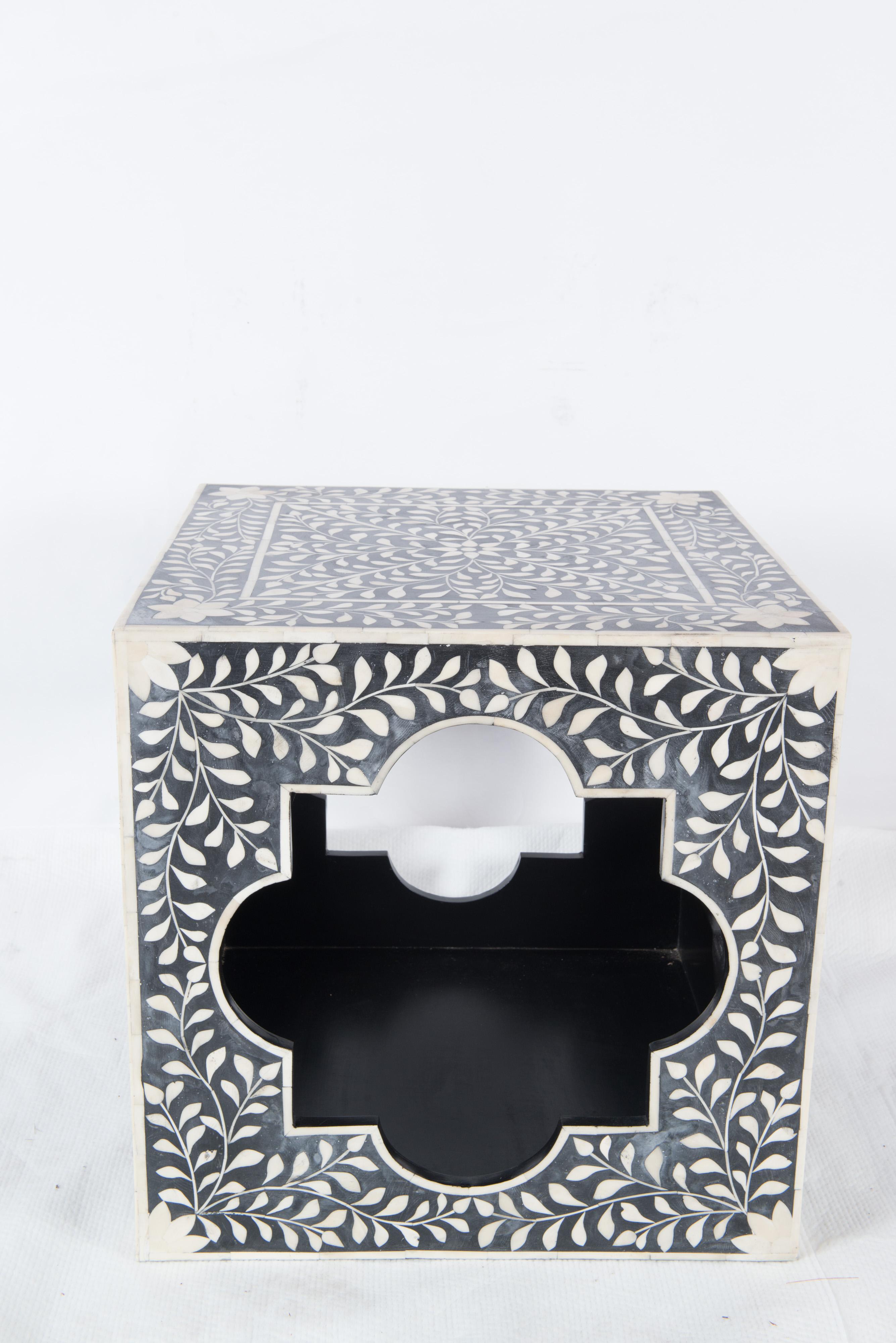 Moroccan Black and White Bone Side Table Cube 6