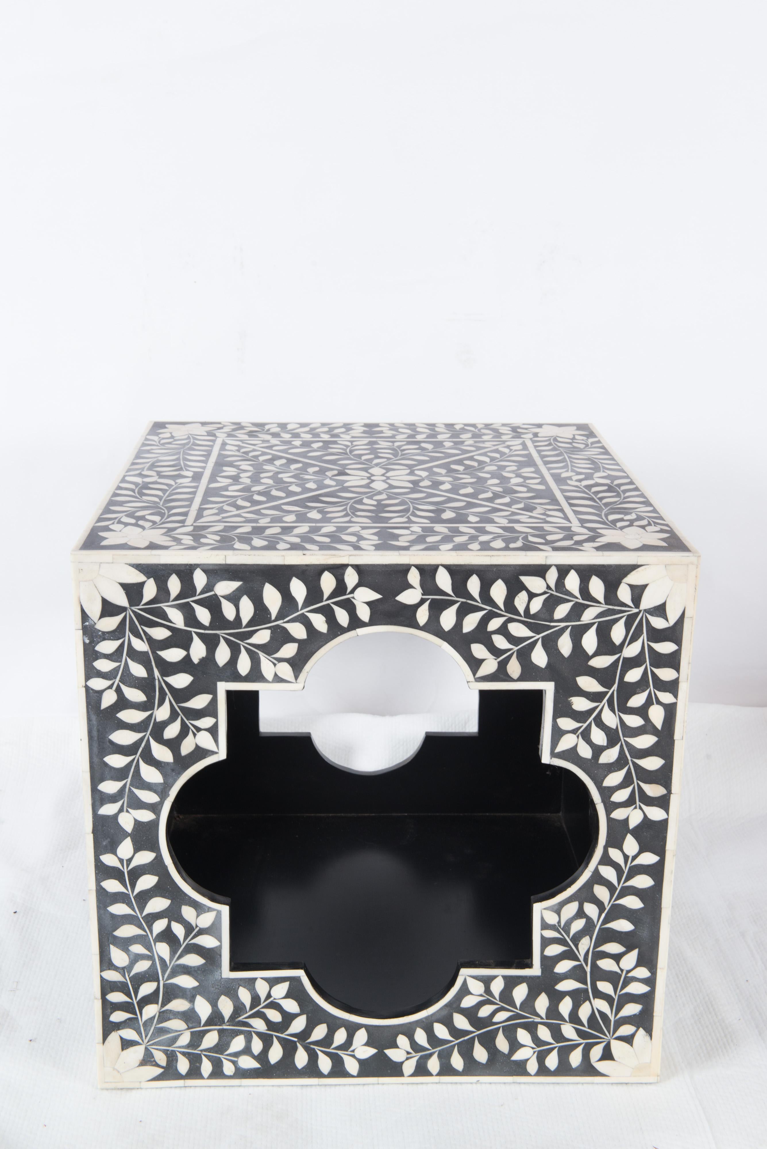 Moroccan Black and White Bone Side Table Cube 14