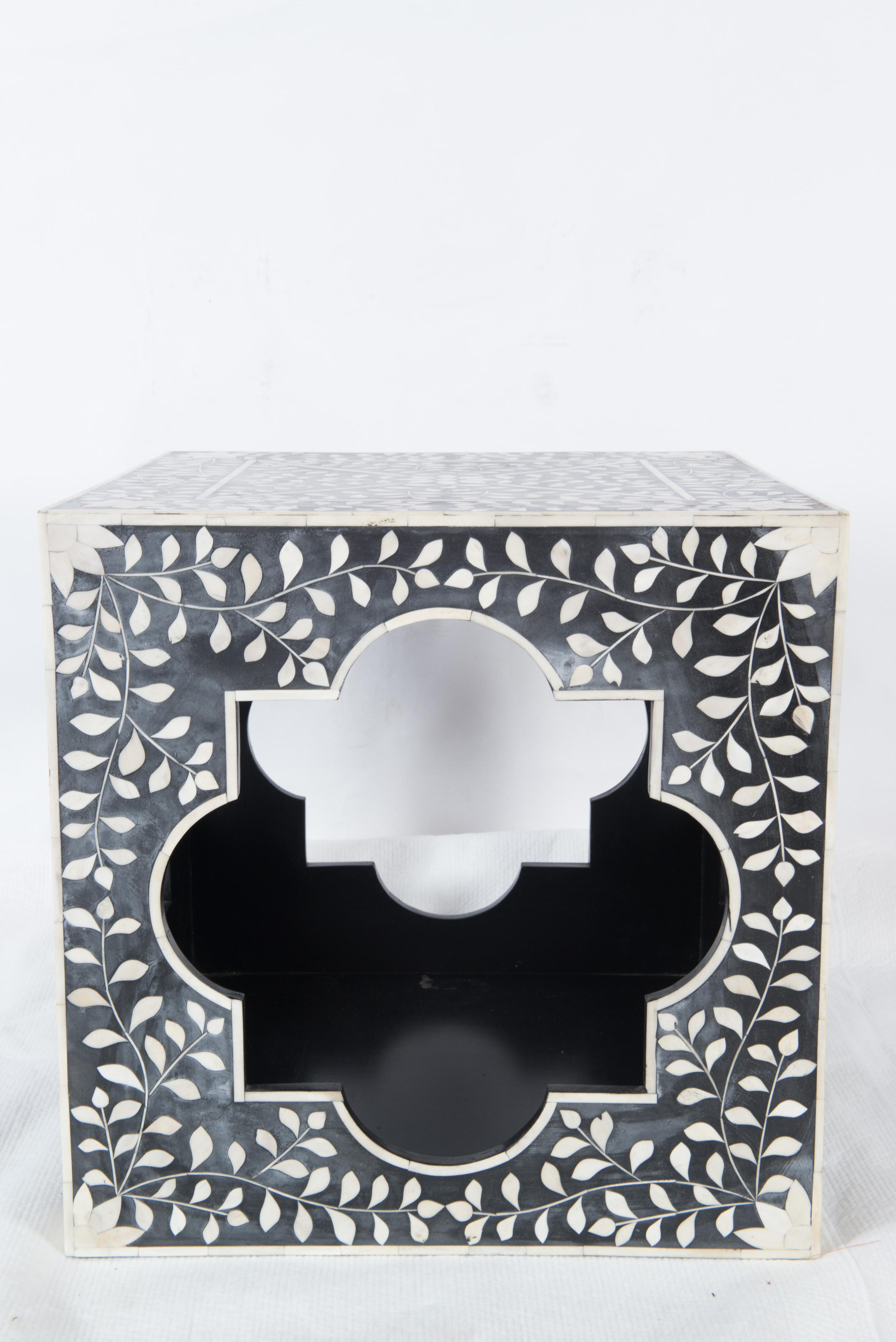 Indian Moroccan Black and White Bone Side Table Cube