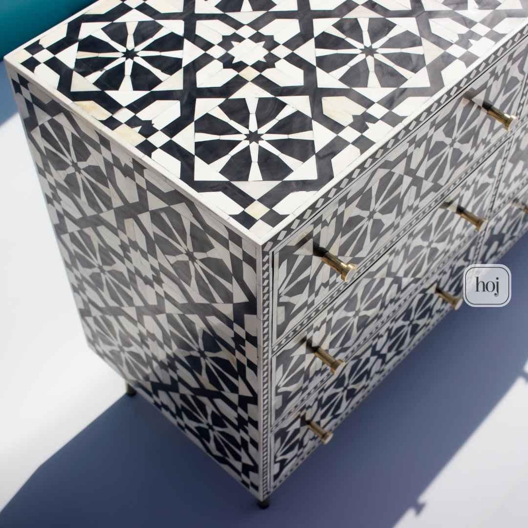 Moroccan Bone Inlay 9 Drawer Dresser, Chest of Drawers by House of Jaipur in vendita 5