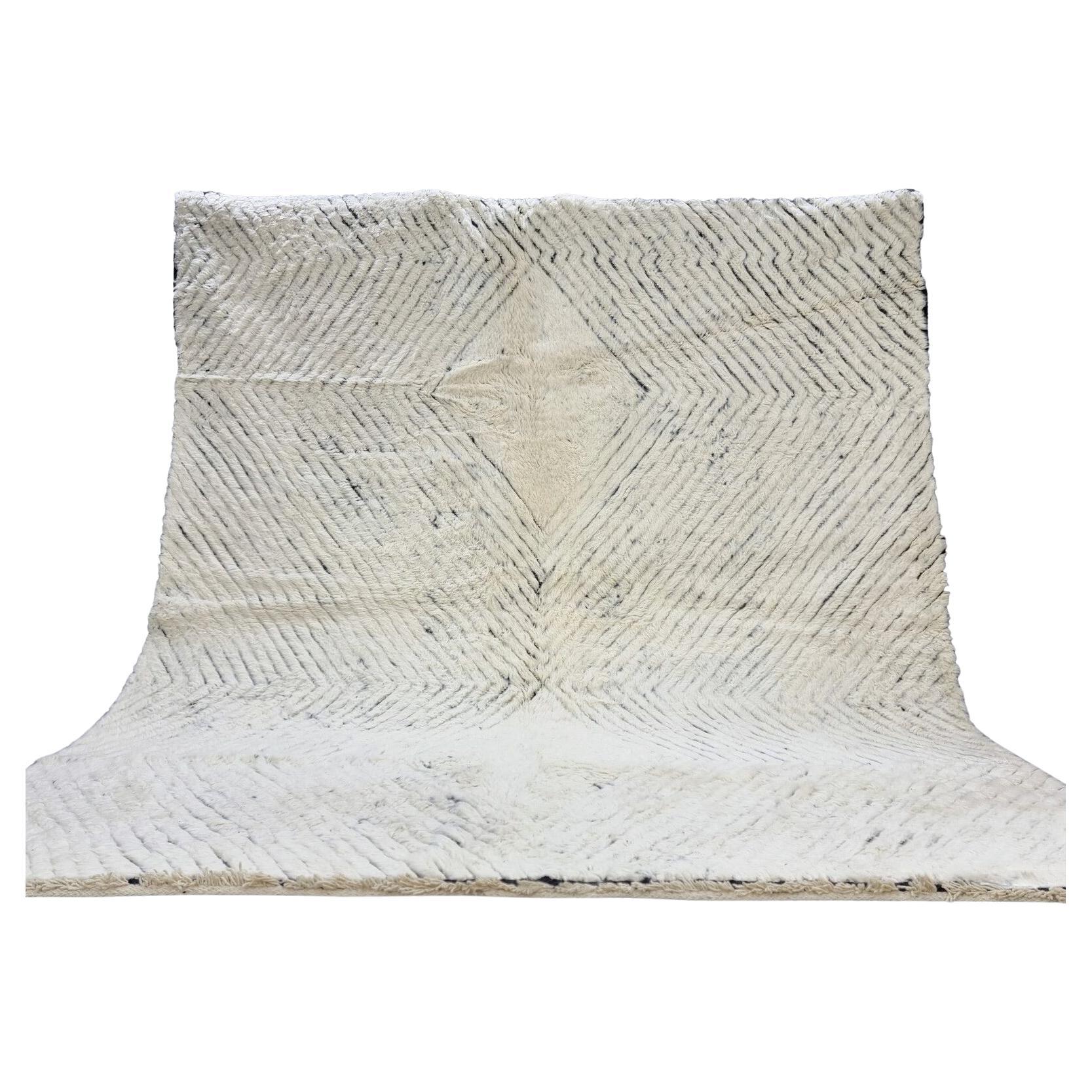 Tapis marocain Boujaad à rayures noires et blanches