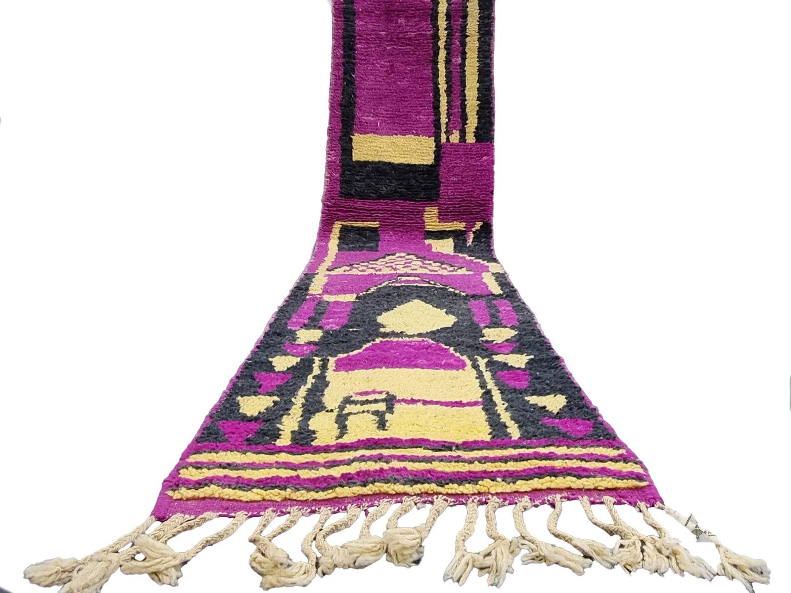 Tappeto Boujaad marocchino in viola astratto e nero in vendita 2