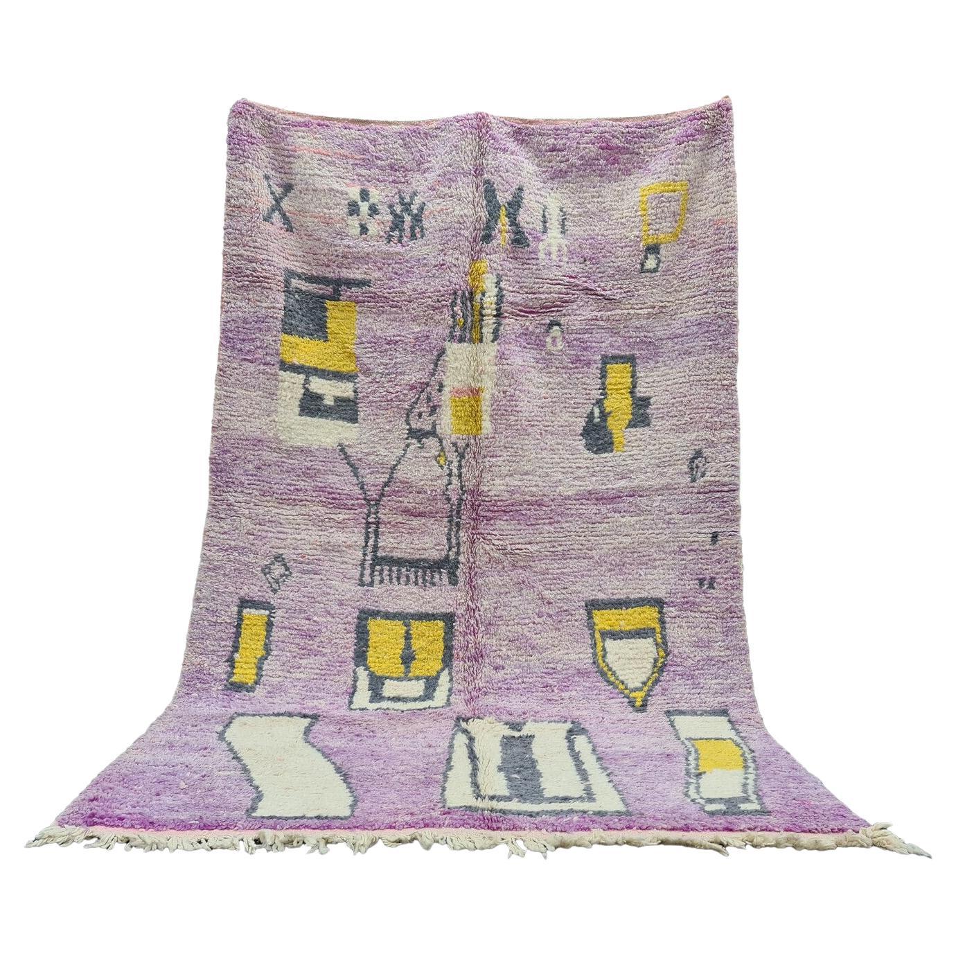 Moroccan Boujaad Rug in Soft Purple and Irregular Geometric Patterns For Sale