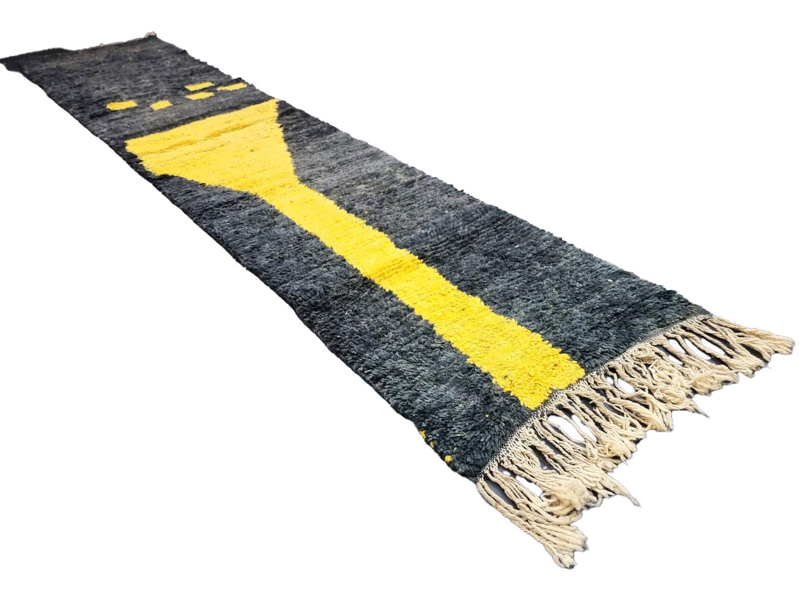 Moroccan Boujaad Runner in Abstract Black and Yellow In Excellent Condition For Sale In Los Angeles, CA