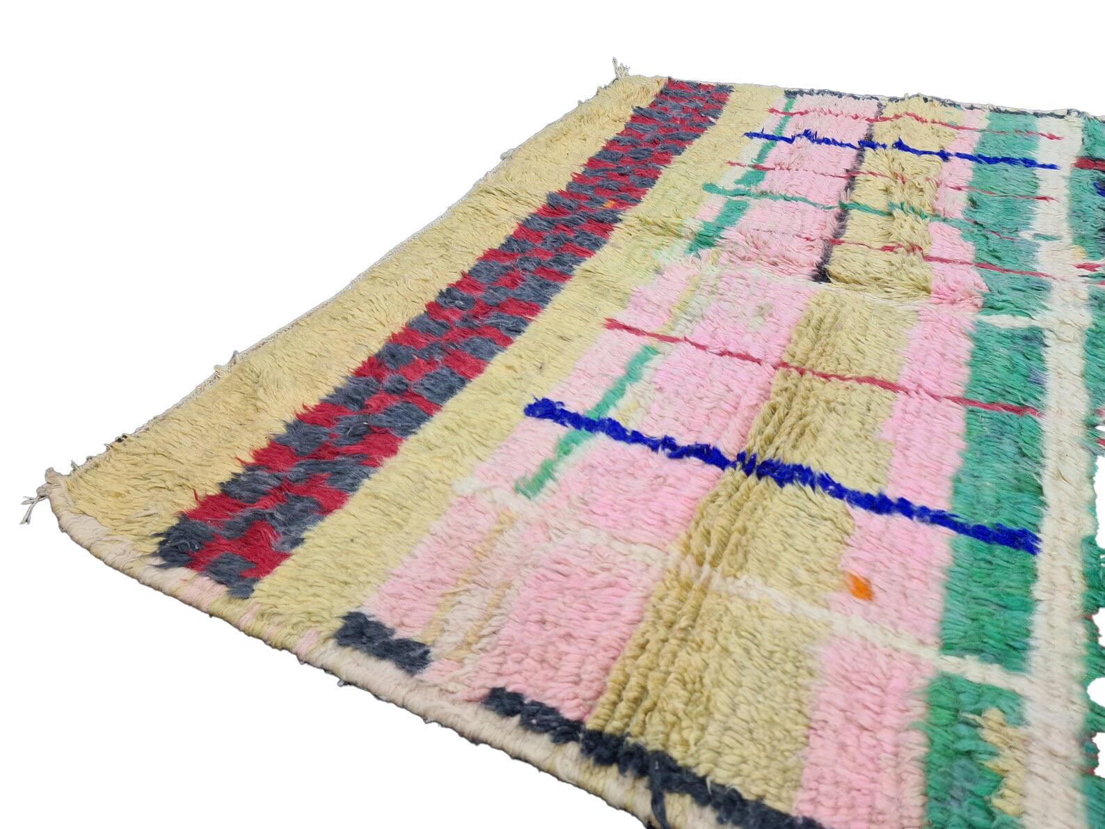 Moroccan Boujaad Striped Rug In Excellent Condition For Sale In Los Angeles, CA