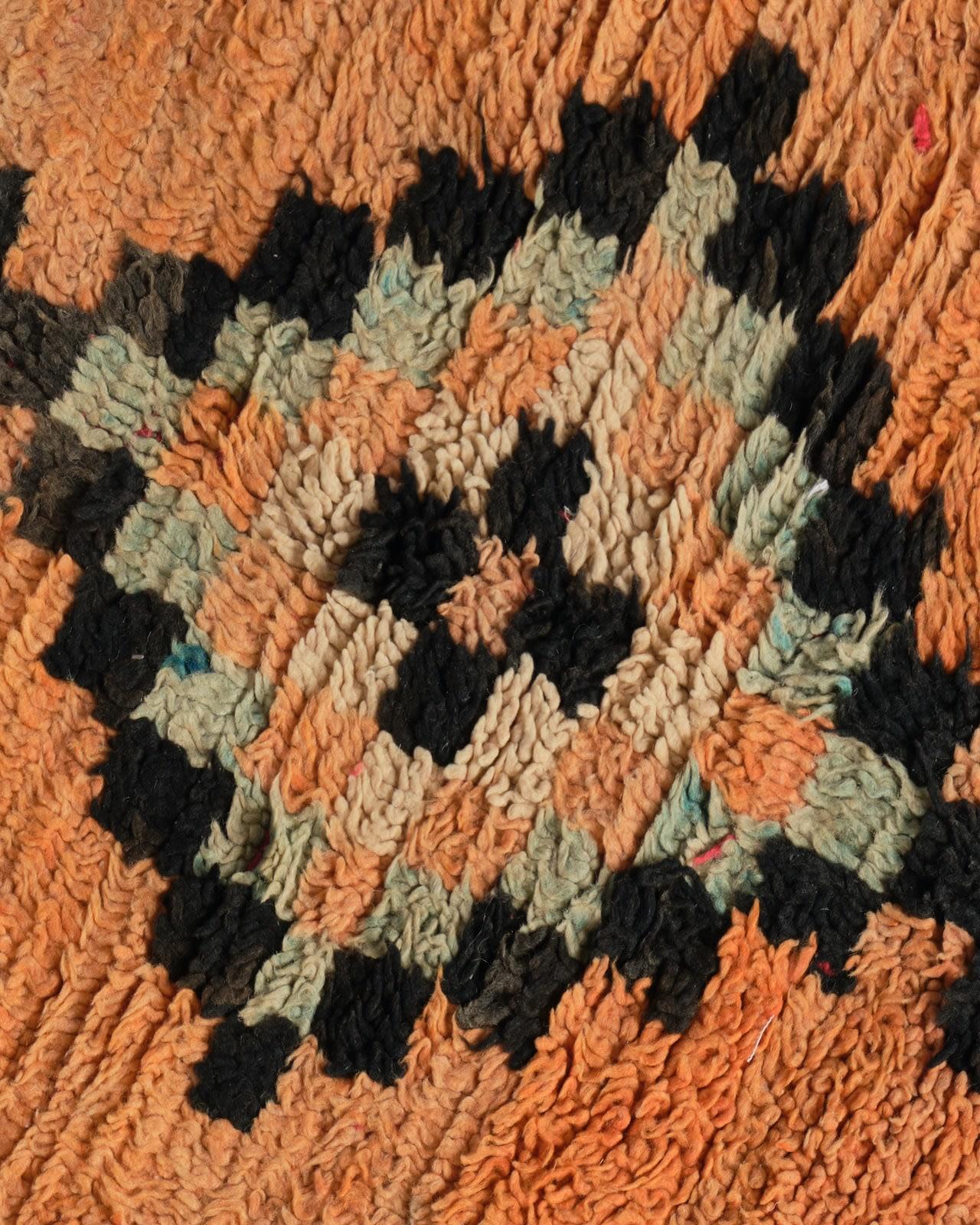 Moroccan, 'Boujad' rug In Excellent Condition For Sale In London, GB