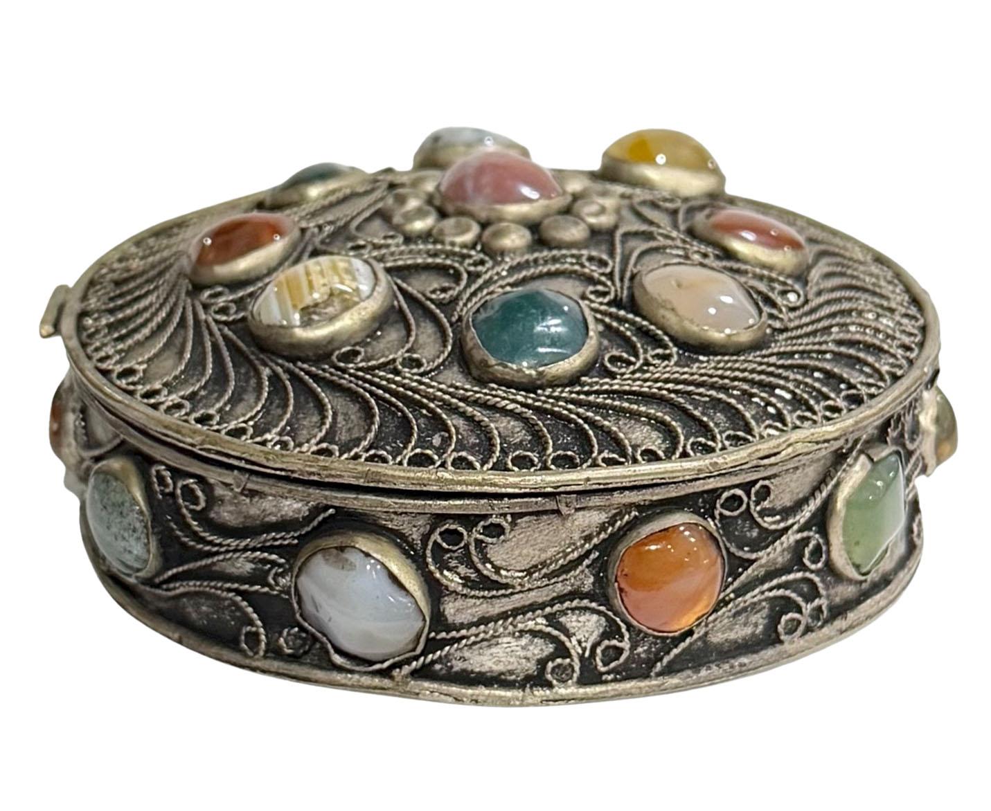 Moroccan Box With Semi Precious Stones In Good Condition For Sale In Tampa, FL