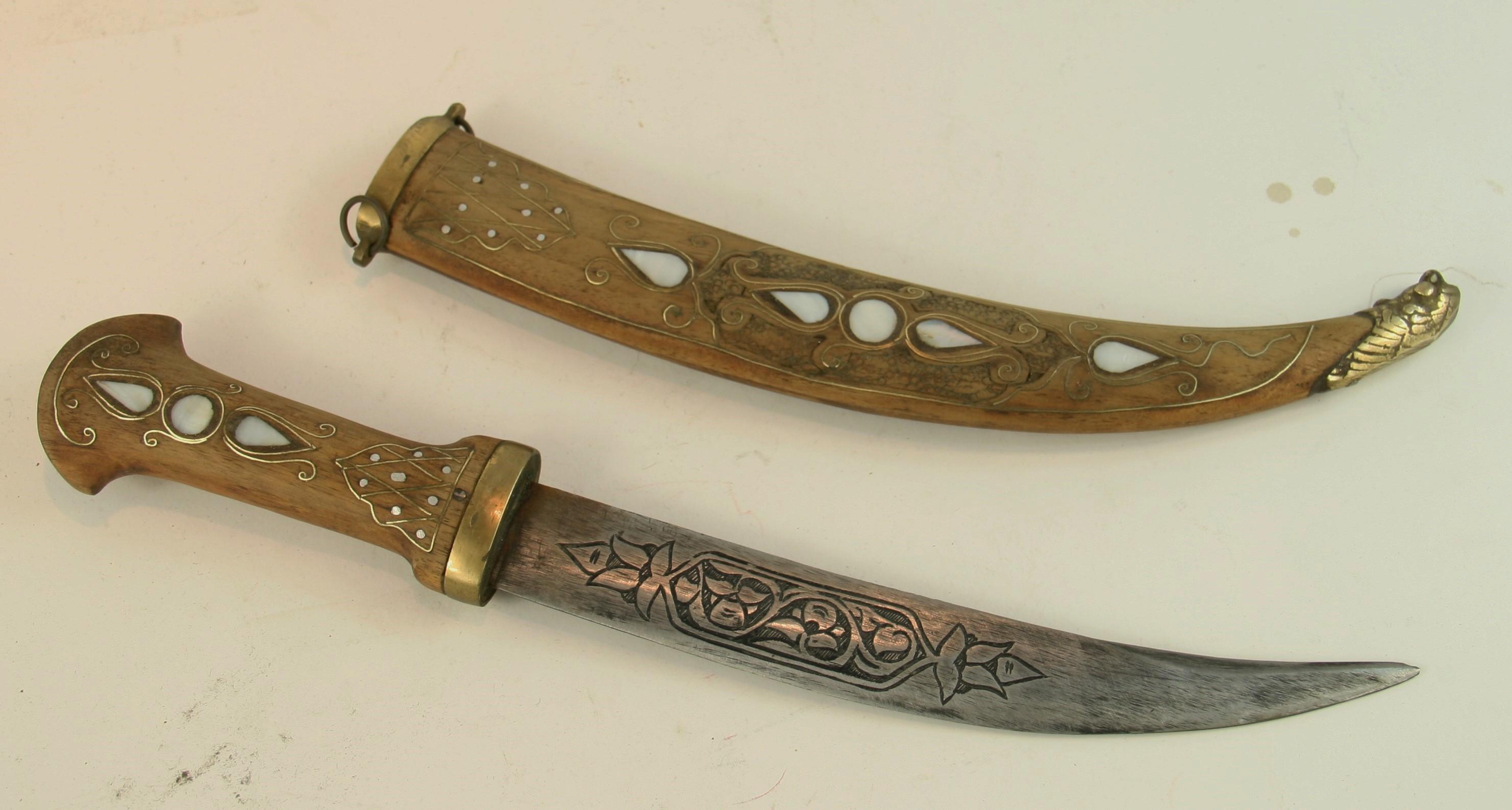 Mid-20th Century Moroccan Brass and Mother of Pearl Dagger For Sale