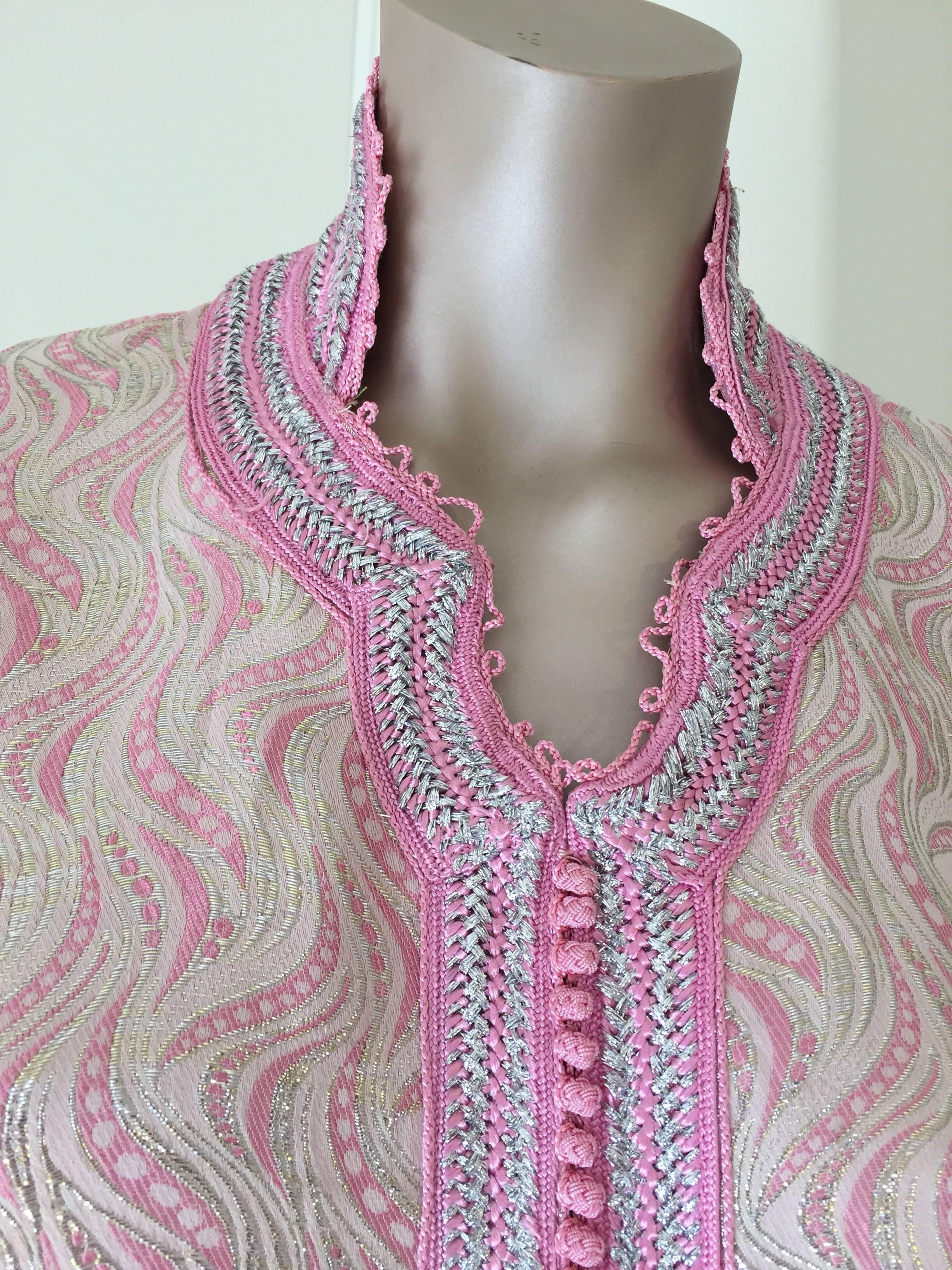 Moroccan Brocade Caftan Brocade with Pink and Silver Trim In Good Condition In North Hollywood, CA