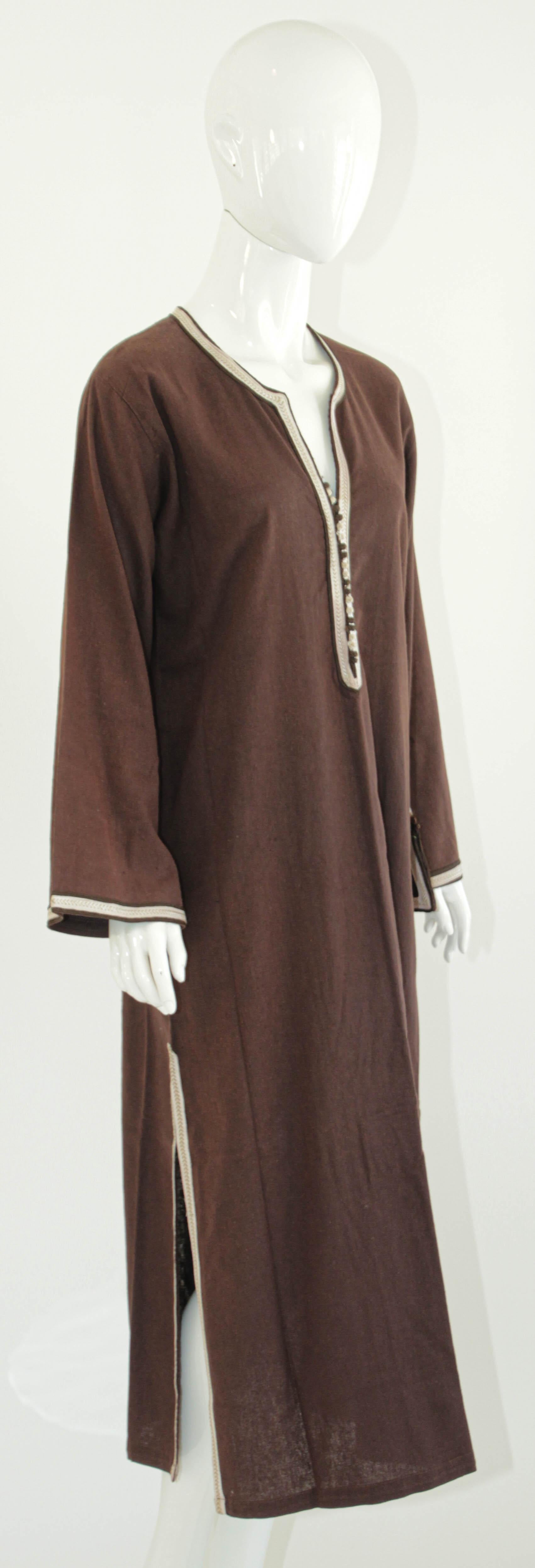Moroccan Kaftan, 1980 Vintage Kaftan Brown Cotton Bohemian Style For Sale 9