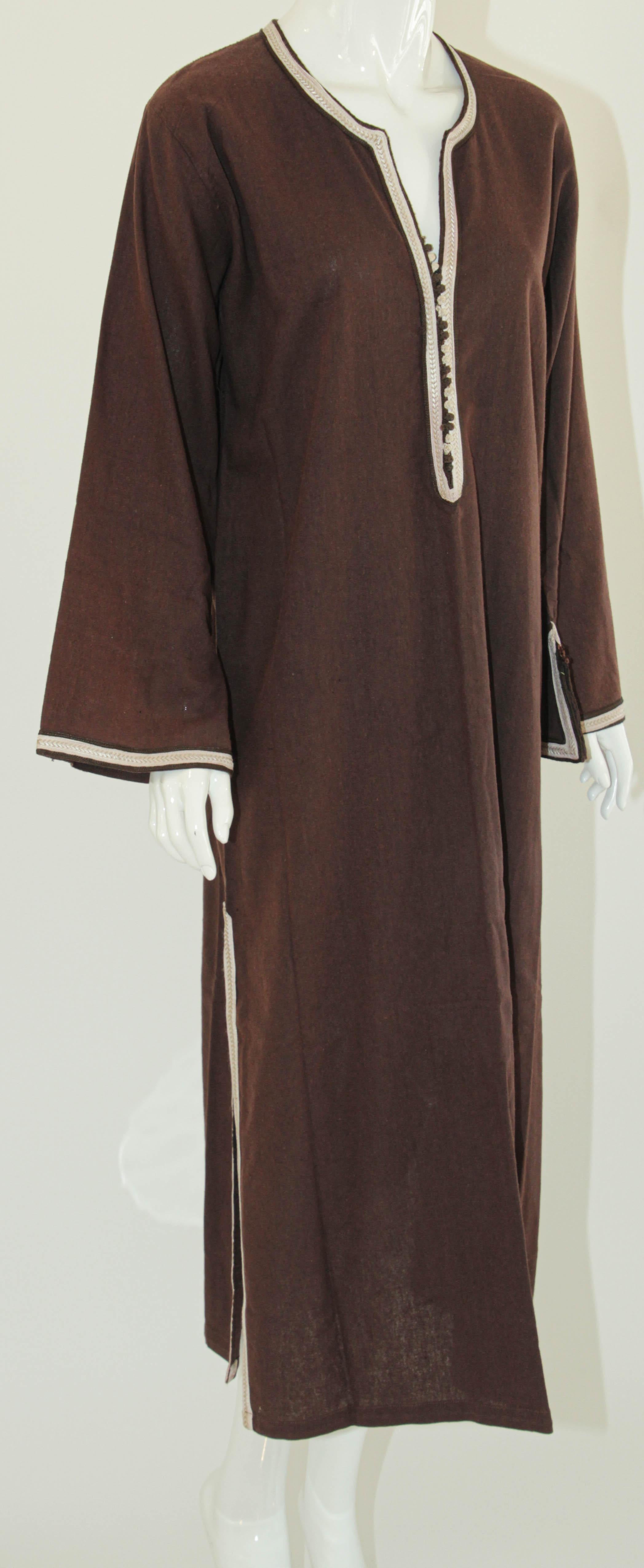 Women's or Men's Moroccan Kaftan, 1980 Vintage Kaftan Brown Cotton Bohemian Style For Sale