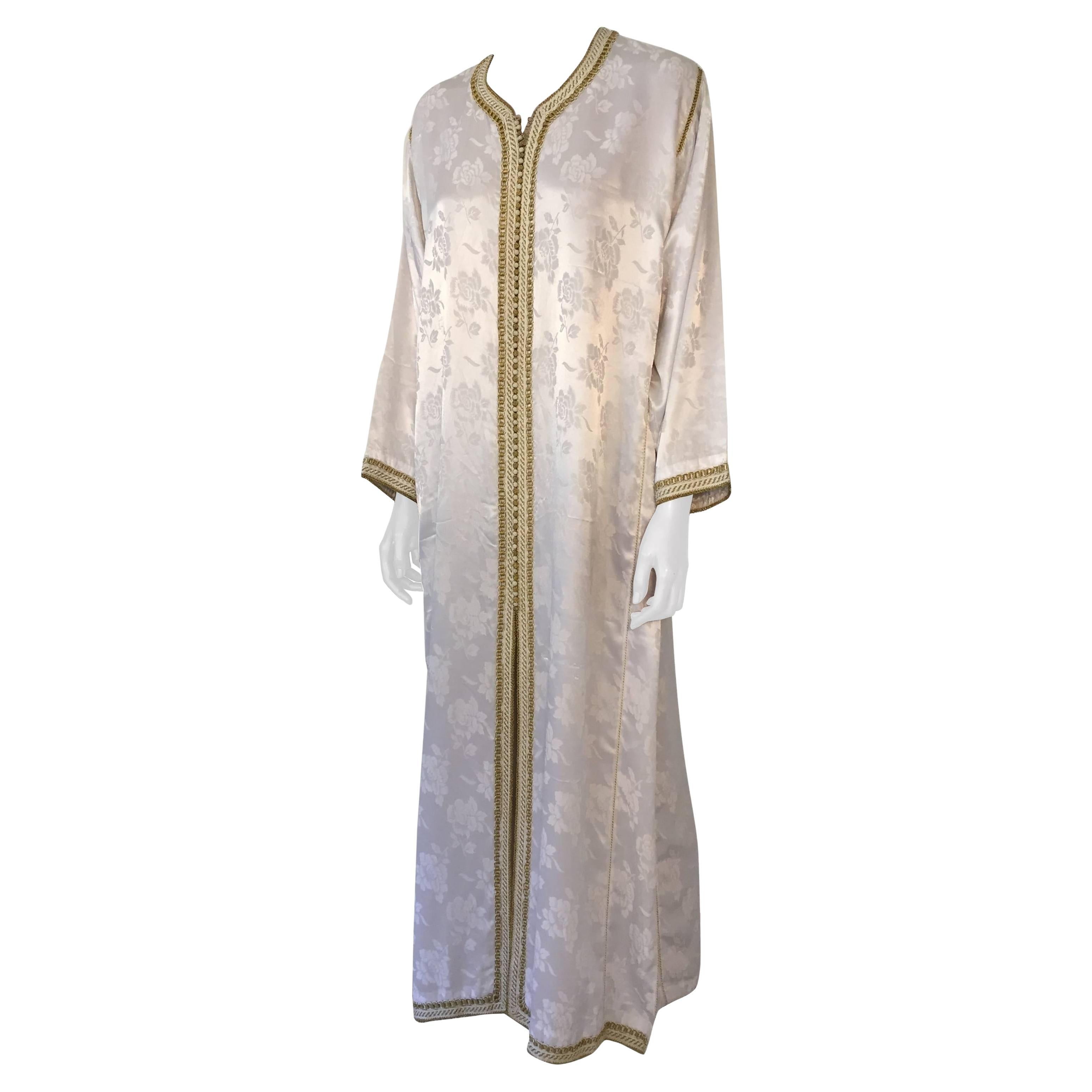 Moroccan Caftan Gown White Embroidered with Gold Trim, circa 1970 For Sale