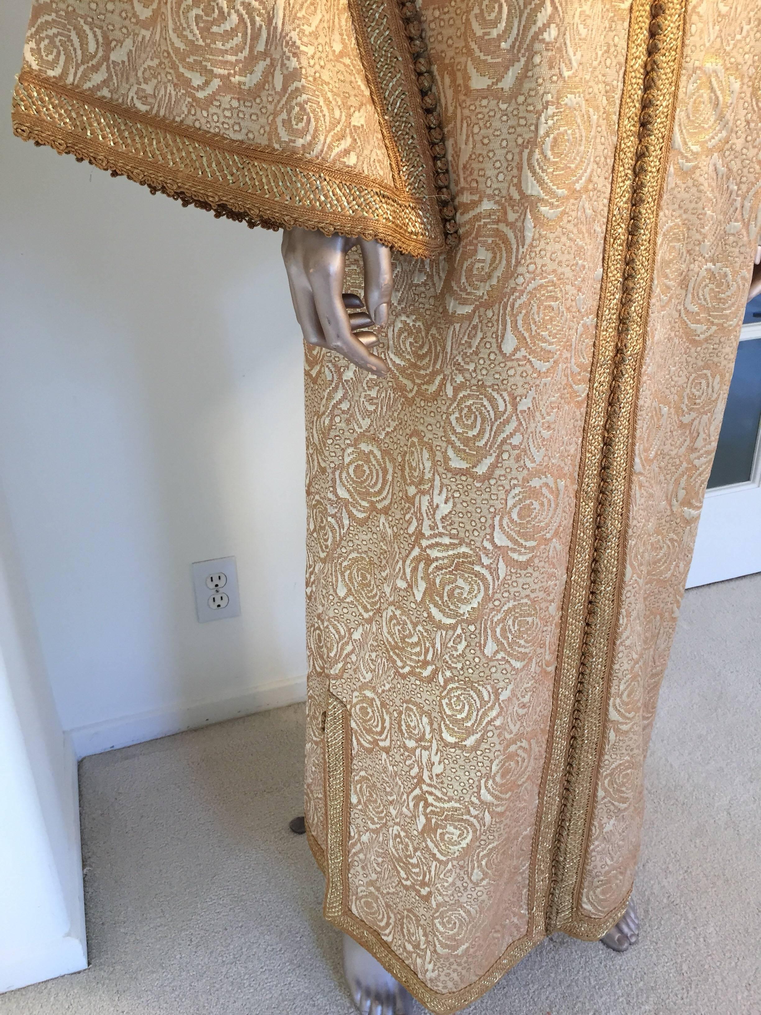 Moroccan Caftan in Gold Bronze Metallic Brocade, Maxi Gown Dress Kaftan In Excellent Condition For Sale In North Hollywood, CA