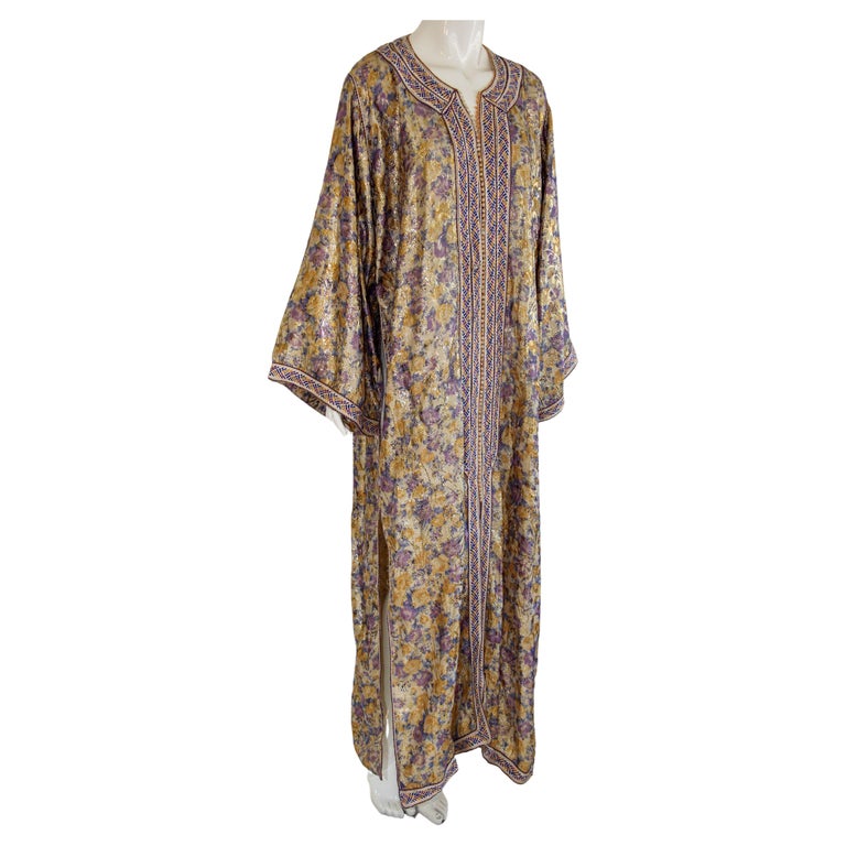 Moroccan Caftan Metallic Floral Silk Brocade Vintage Purple And Gold Kaftan Moroccan Caftan Metallic Floral Silk Brocade Vintage Purple And Gold Kaftan