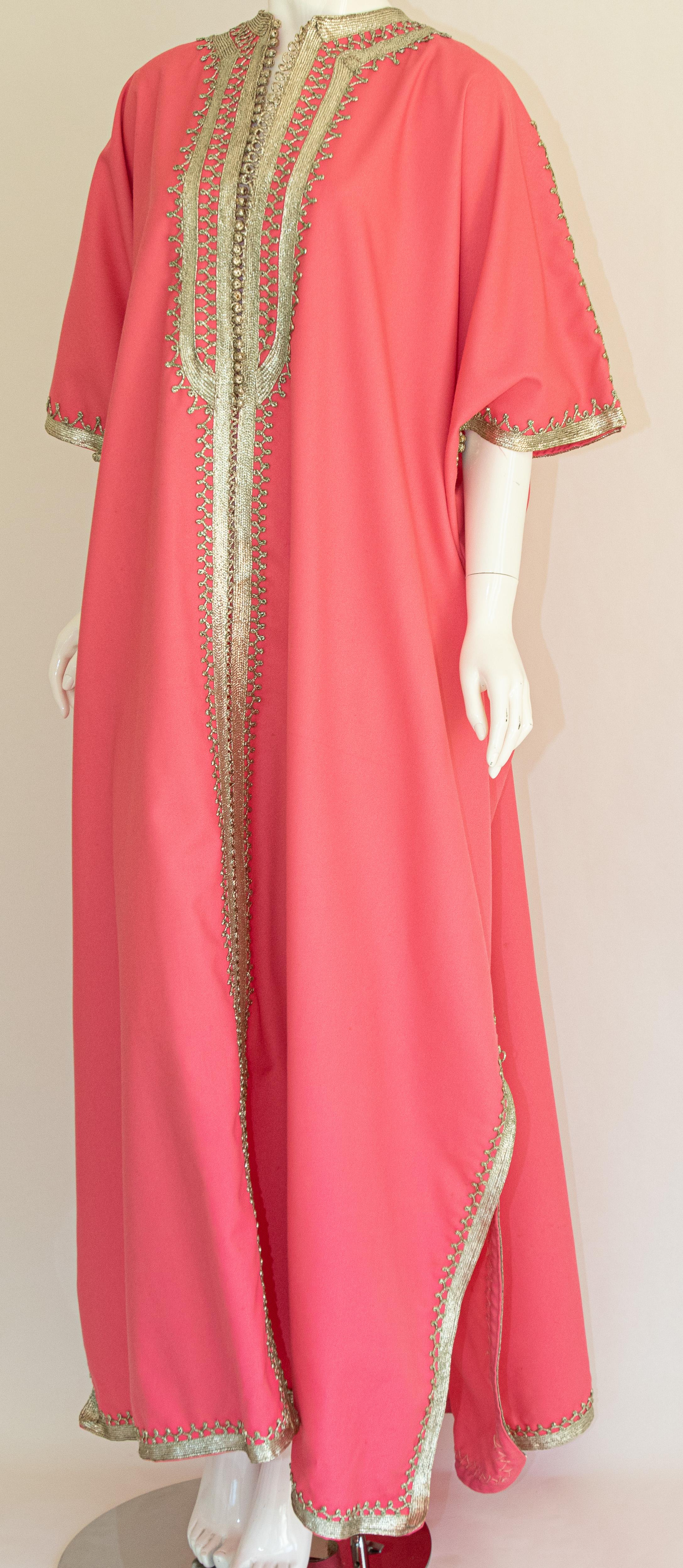 Embroidered Moroccan Caftan Pink Color with Silver Trim, Vintage Kaftan circa 1970 For Sale