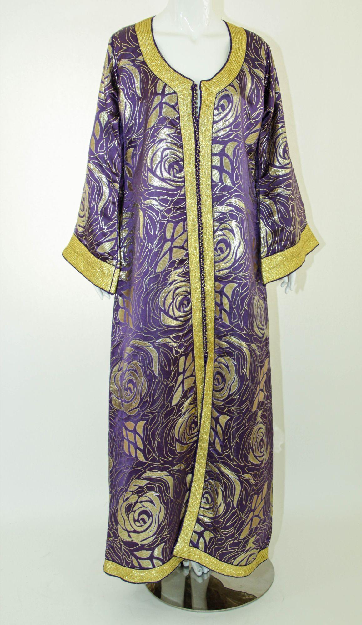 Marokkanischer Kaftan im Vintage-Stil, lila und goldener Damast, bestickt, 1960er Jahre im Angebot 8