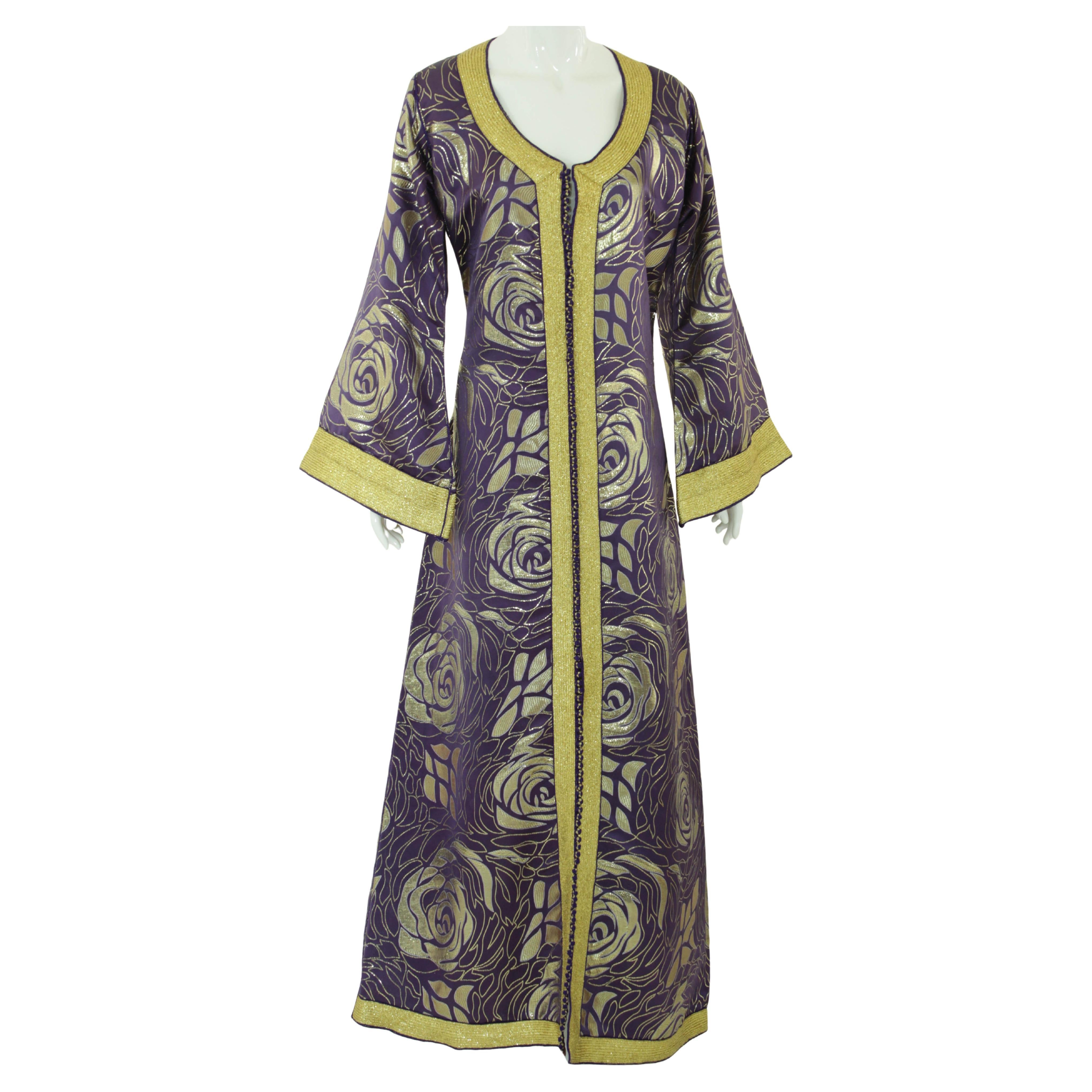 Moroccan Caftan Purple and Gold Damask Embroidered Vintage Kaftan 1960s For Sale