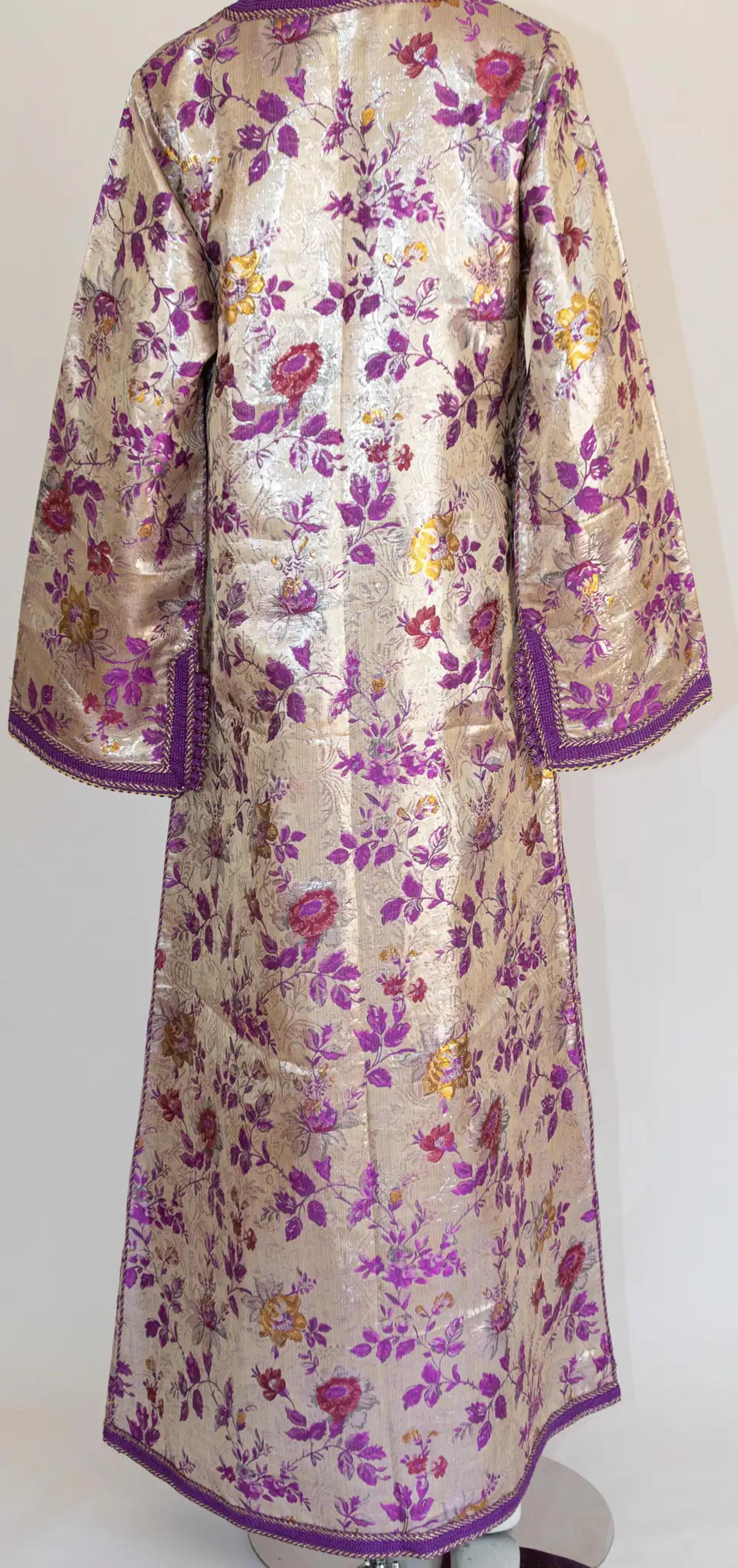 Moroccan Caftan Purple and Silver Damask Embroidered, Vintage, 1960s 10