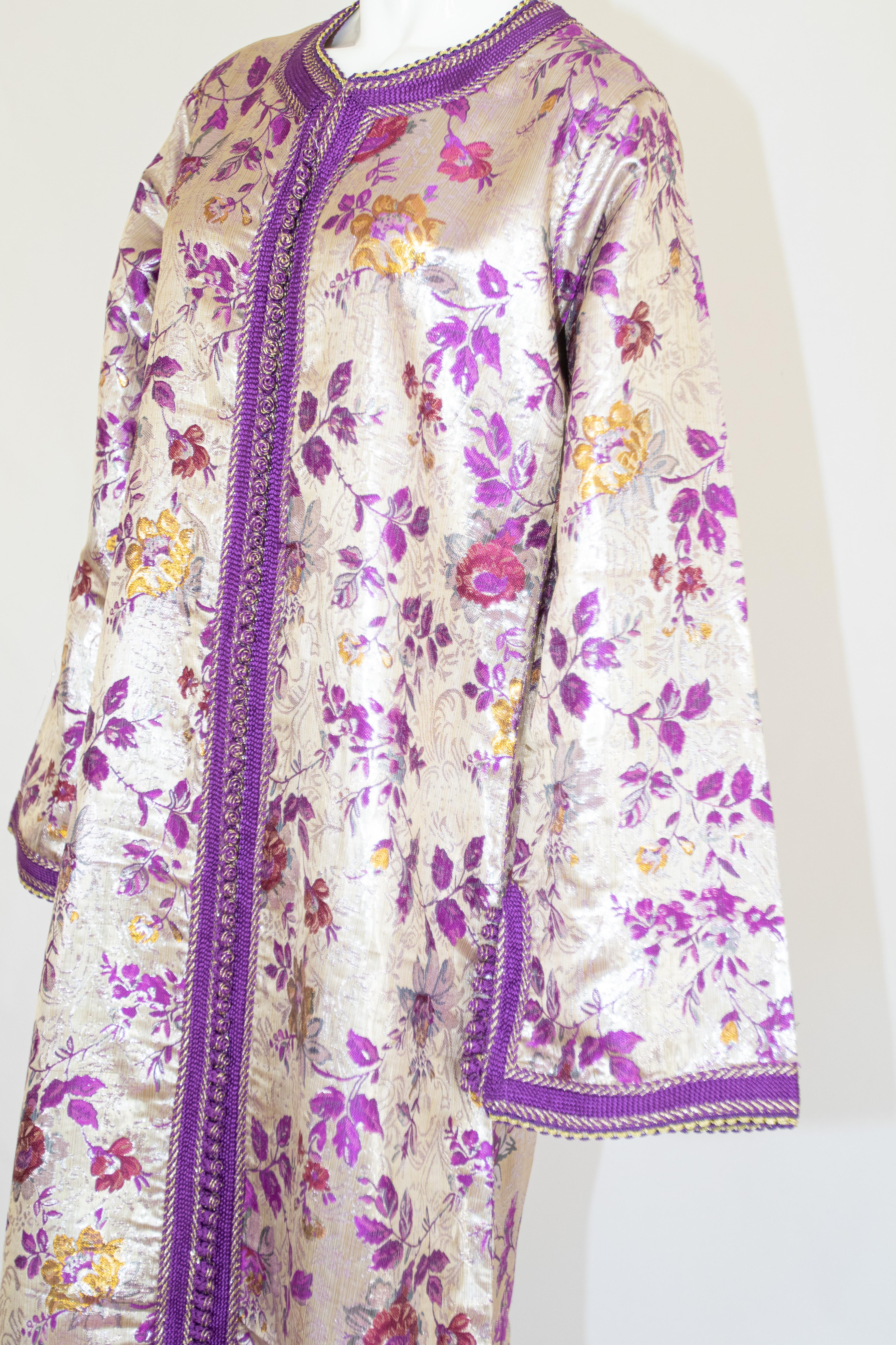 Hand-Crafted Moroccan Caftan Purple and Silver Damask Embroidered, Vintage, 1960s For Sale
