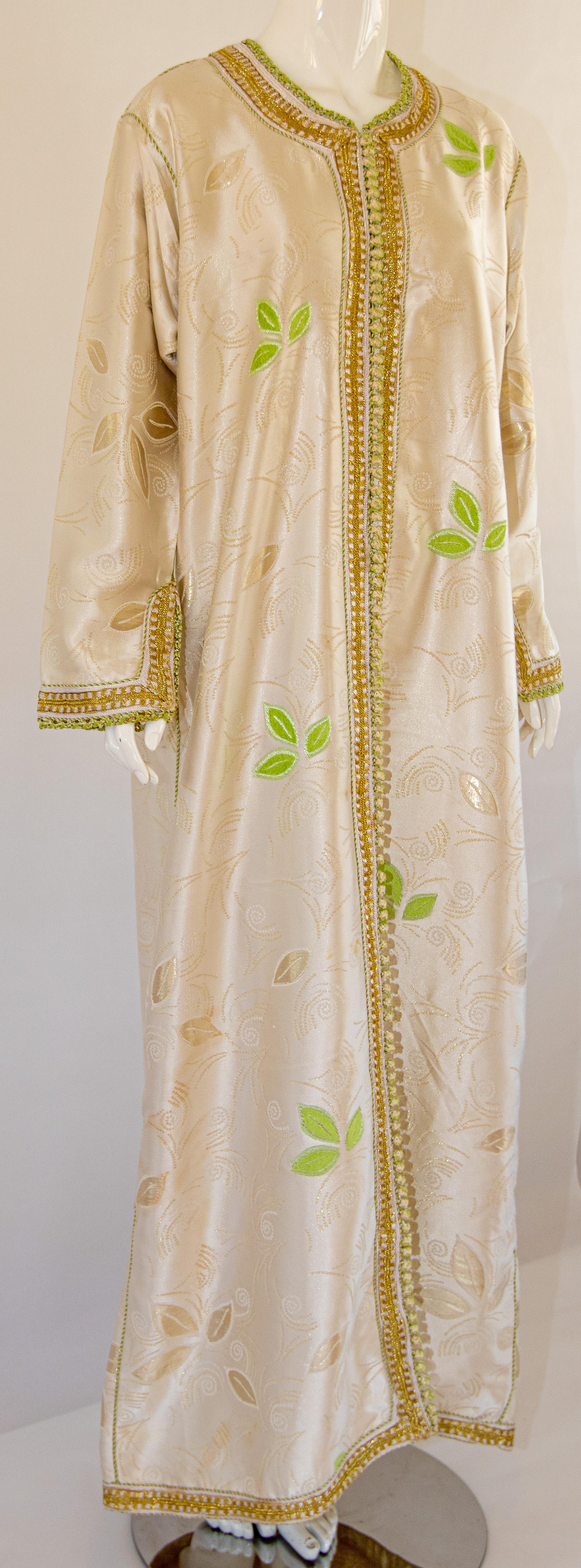 Moroccan Caftan, Silk Brocade Vintage Kaftan  For Sale 3