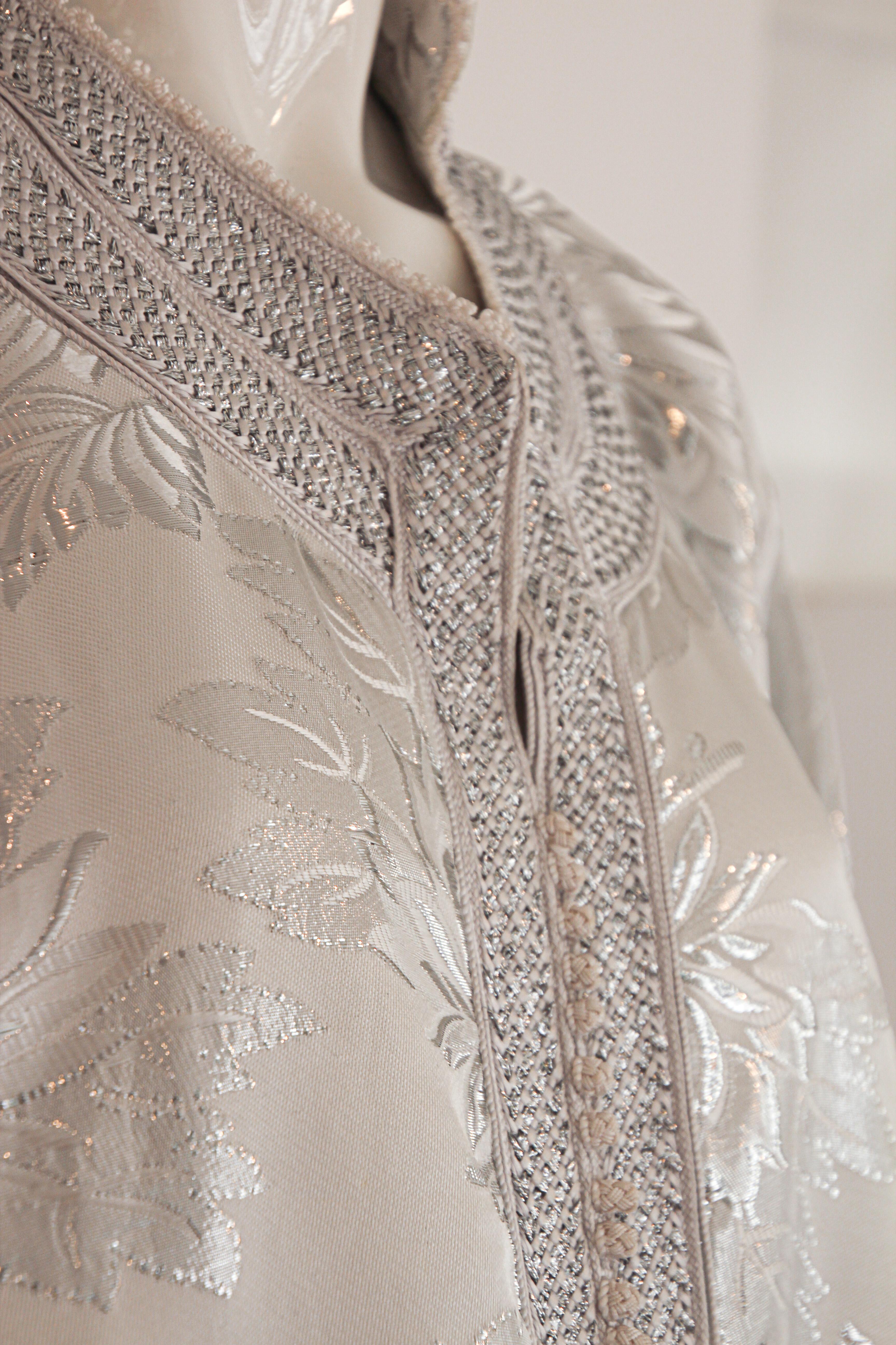 Moroccan Caftan Silver Damask Embroidered, Vintage, 1960s 6