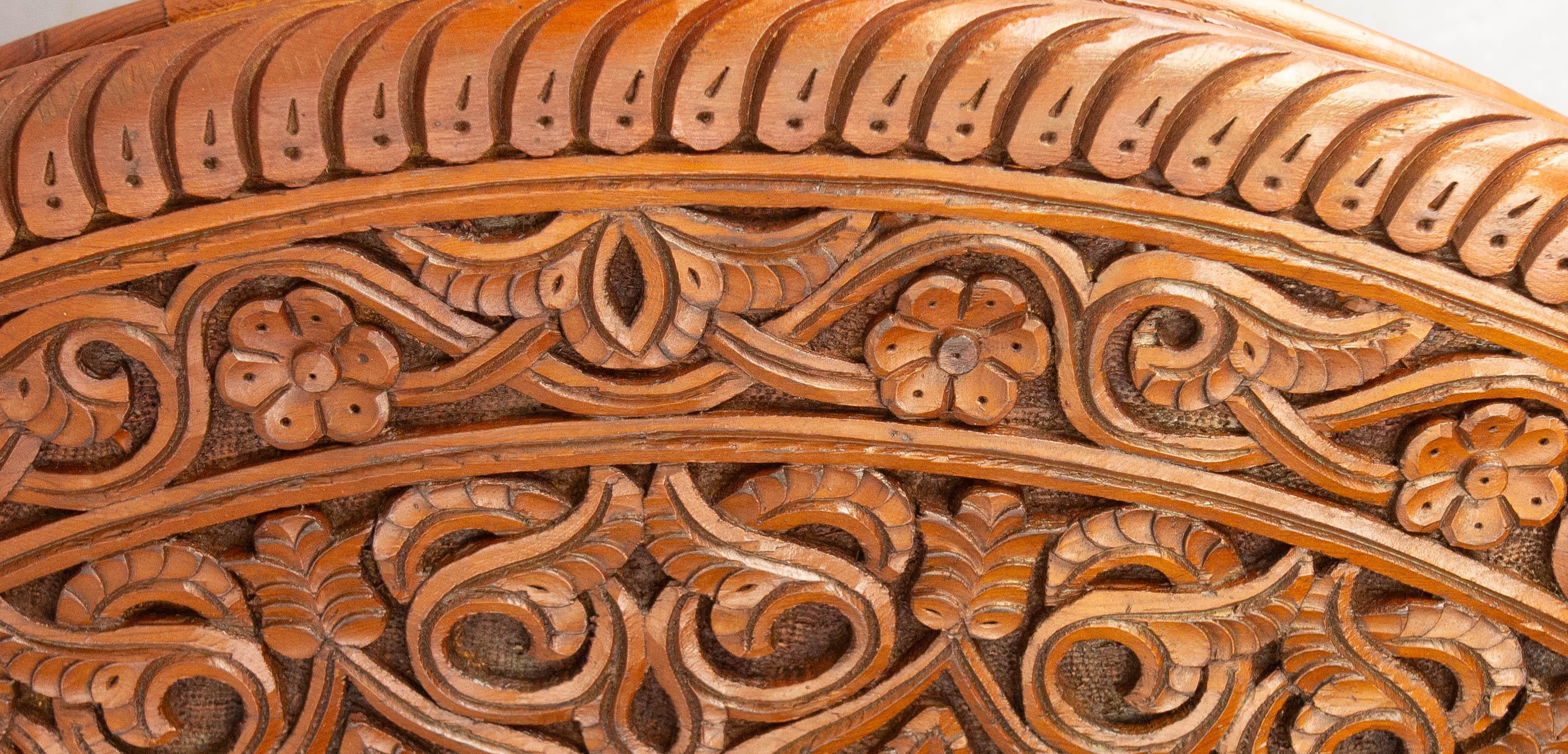 Moroccan Central or Coffee Atlas Cedar Table Hand Carved 20th Mid-Century For Sale 9