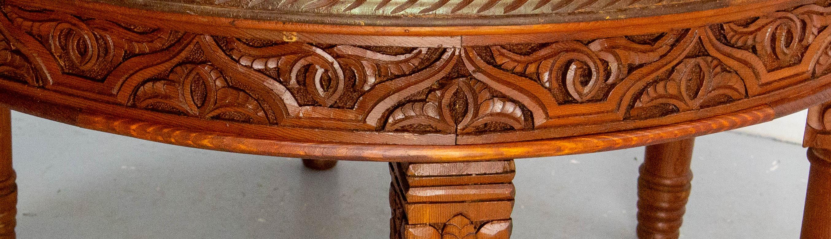 Moroccan Central or Coffee Atlas Cedar Table Hand Carved 20th Mid-Century For Sale 11