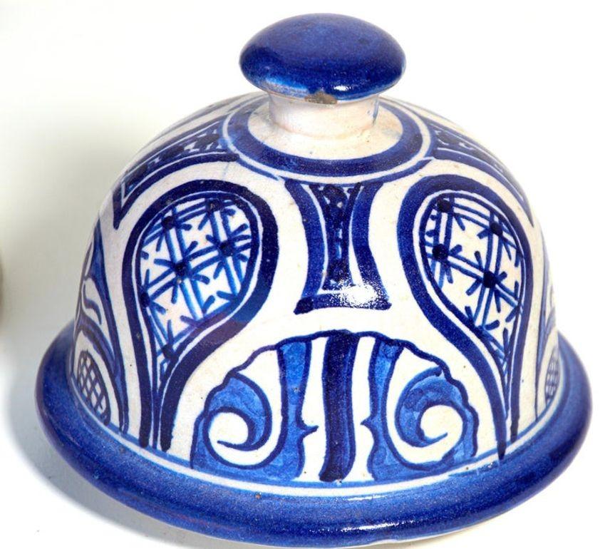 Jarra morisca marroquí de cerámica azul y blanca de Fez años 50 mediados del siglo XX en venta