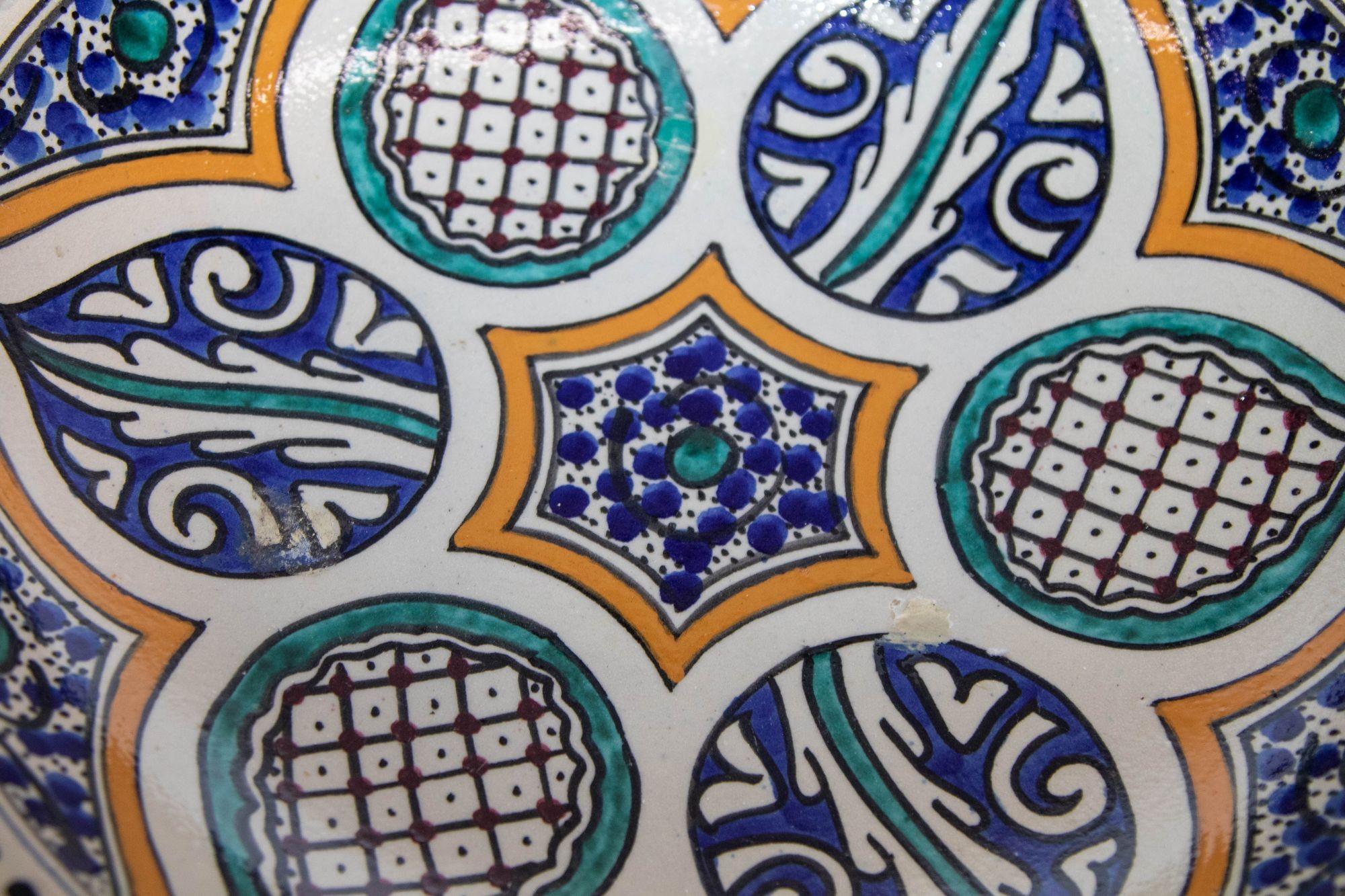 Moroccan Ceramic Bowl from Fez Antique from 1940's In Good Condition In North Hollywood, CA