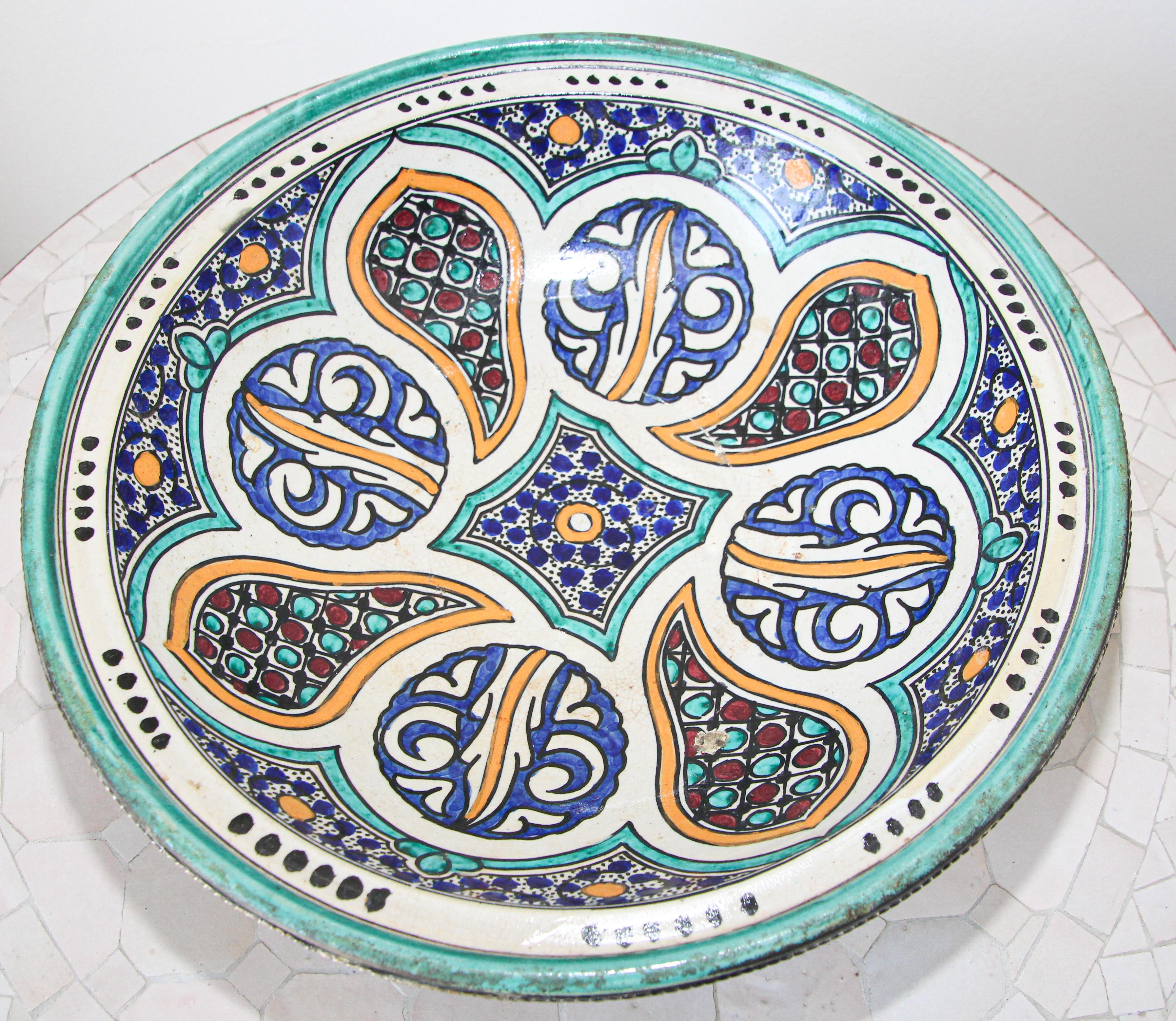 Moroccan Ceramic Bowl with Lid Tajine from Fez Polychrome For Sale 2