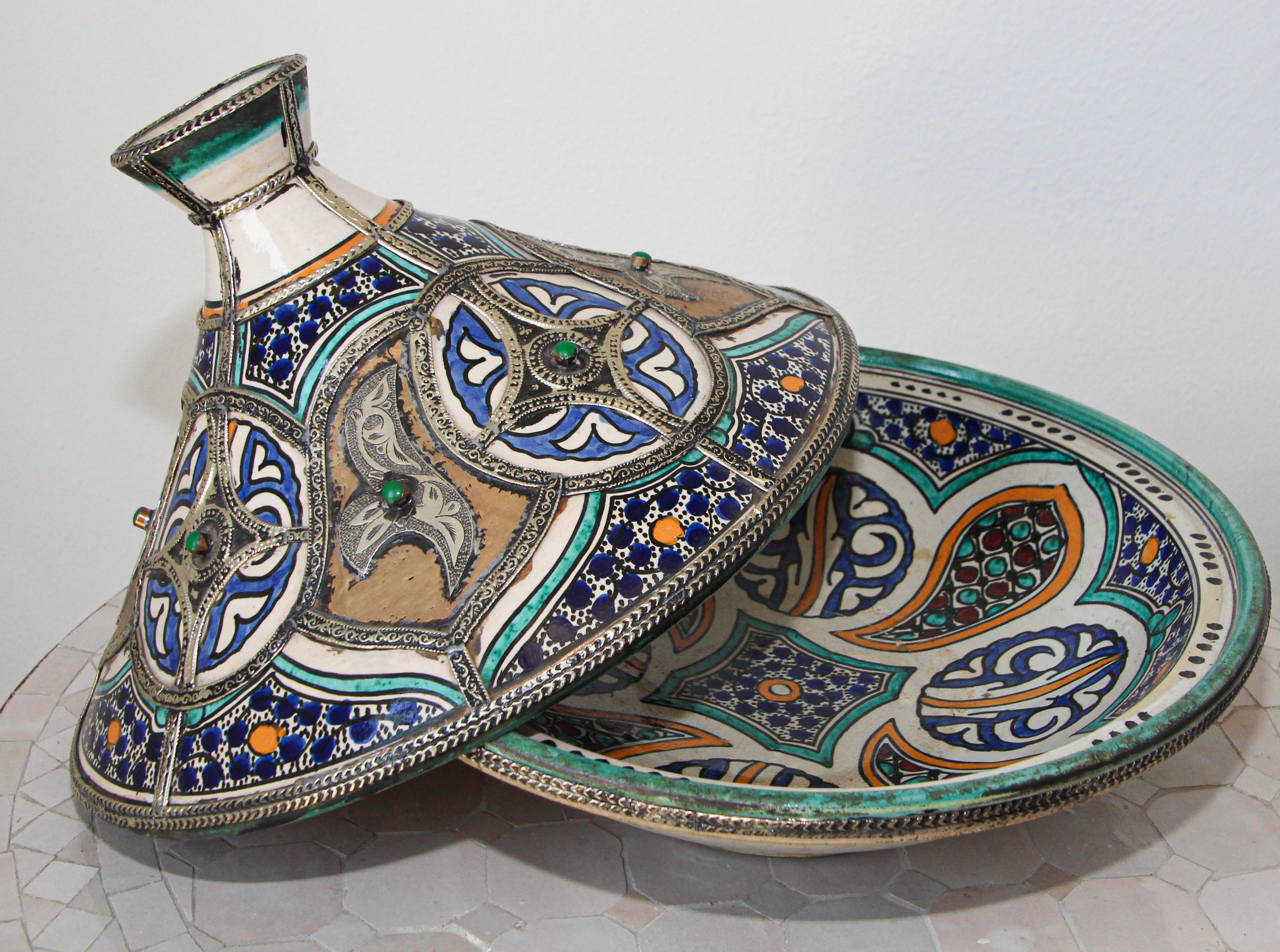 20th Century Moroccan Ceramic Bowl with Lid Tajine from Fez Polychrome For Sale