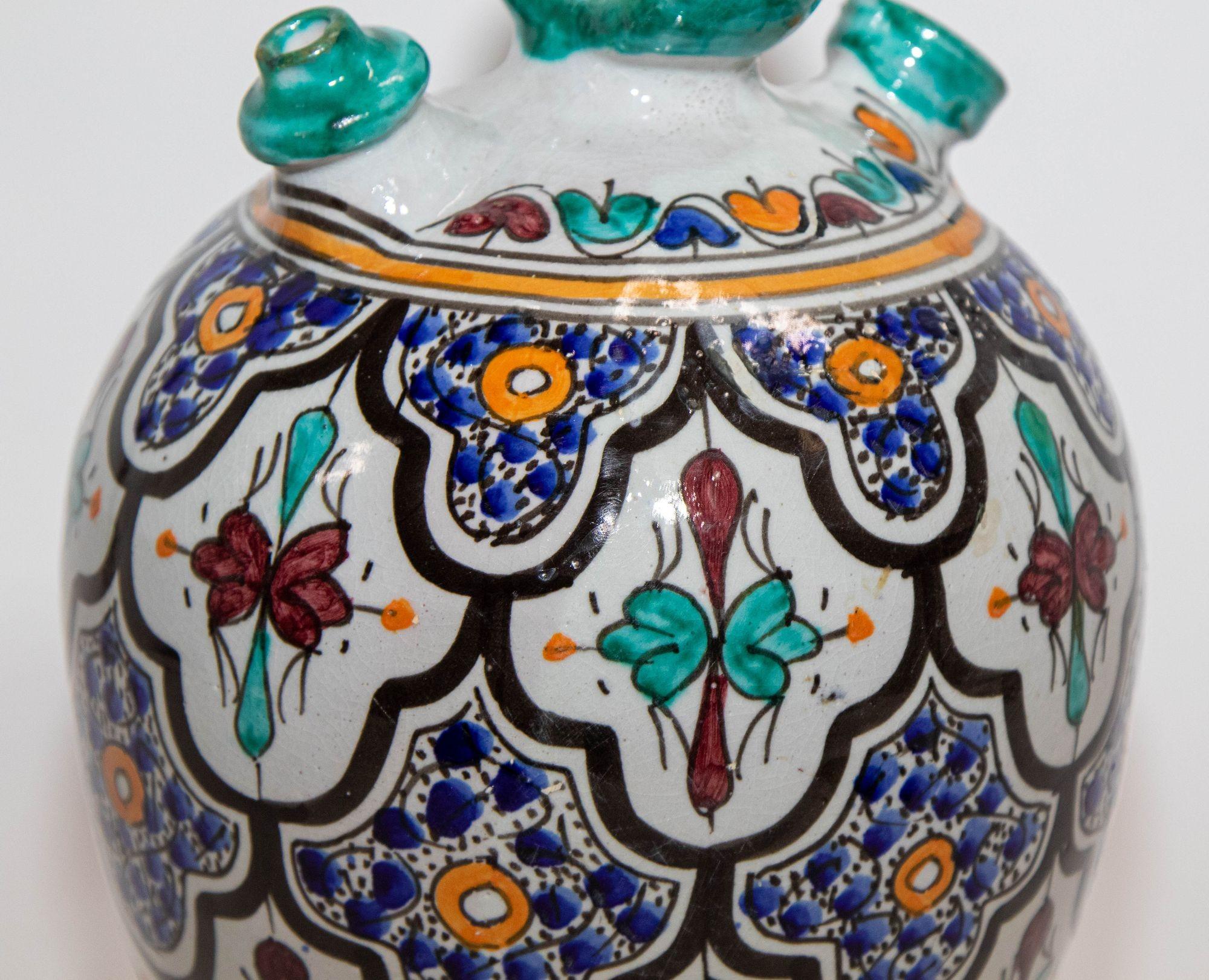 Marocain Pichet à eau émaillé marocain fabriqué à la main à Fez, au Maroc en vente