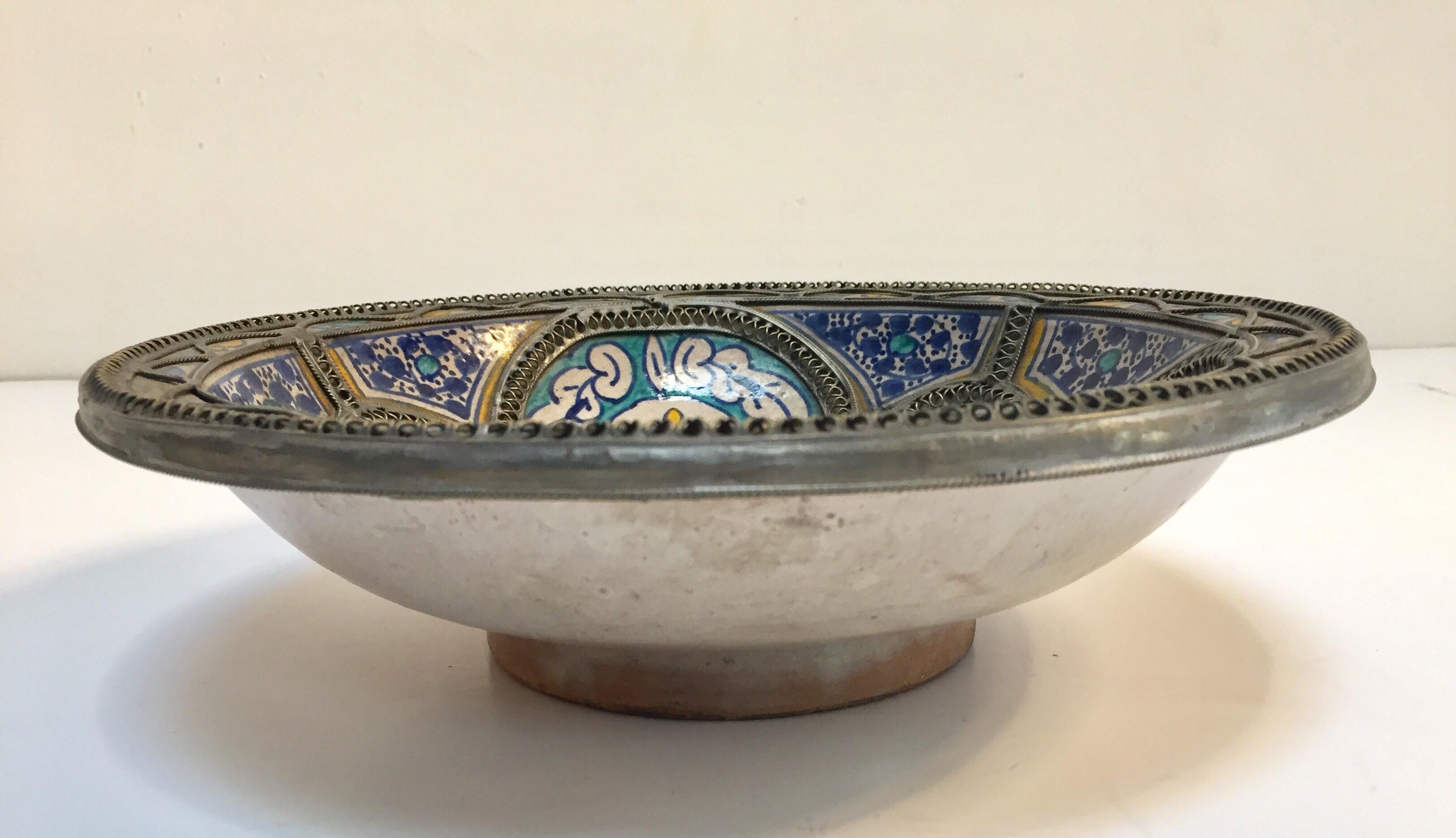 Moorish Moroccan Ceramic Plate Adorned with Silver Filigree from Fez For Sale