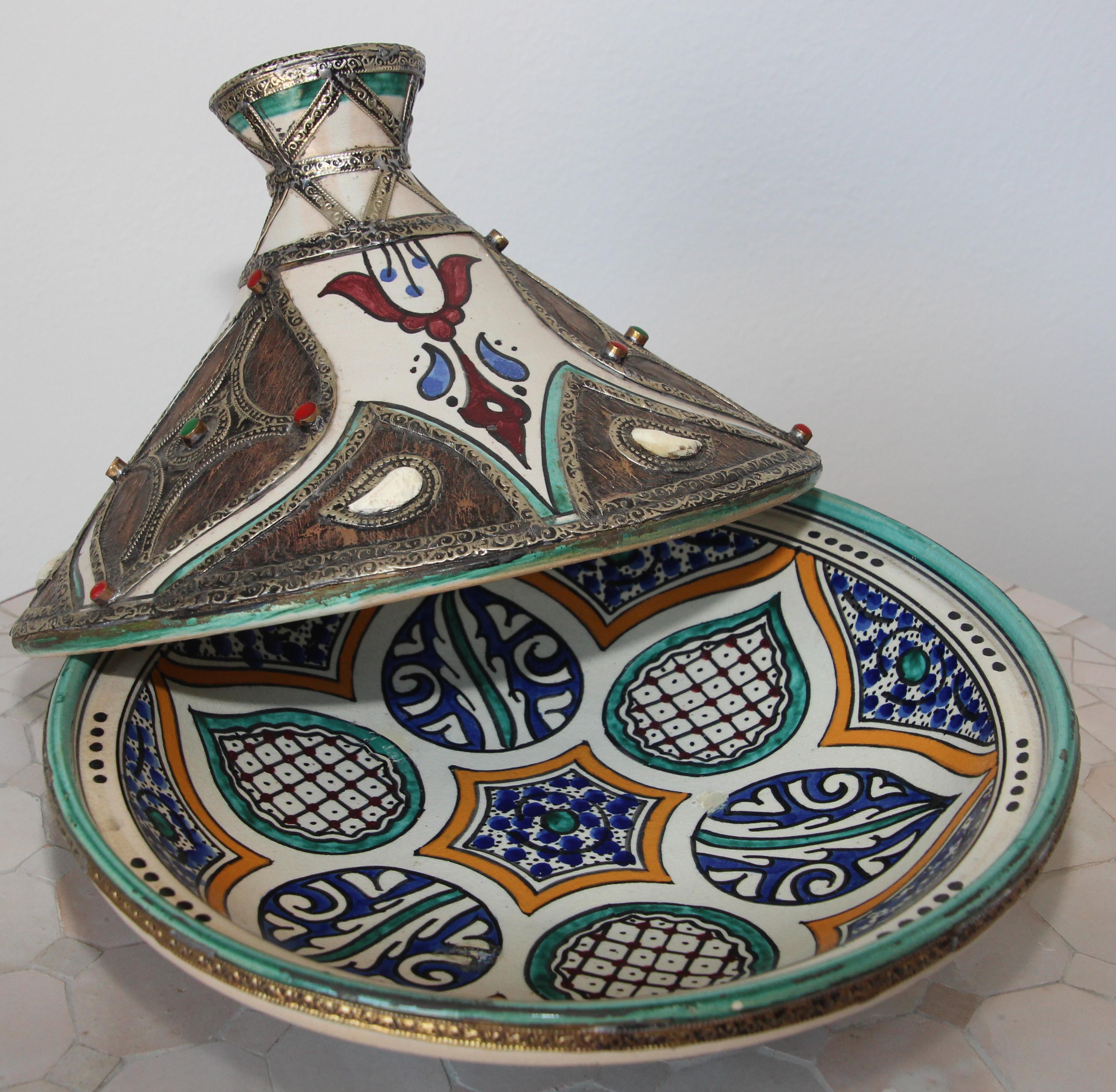 Antique Moroccan Ceramic Tajine from Fez Polychrome For Sale 2