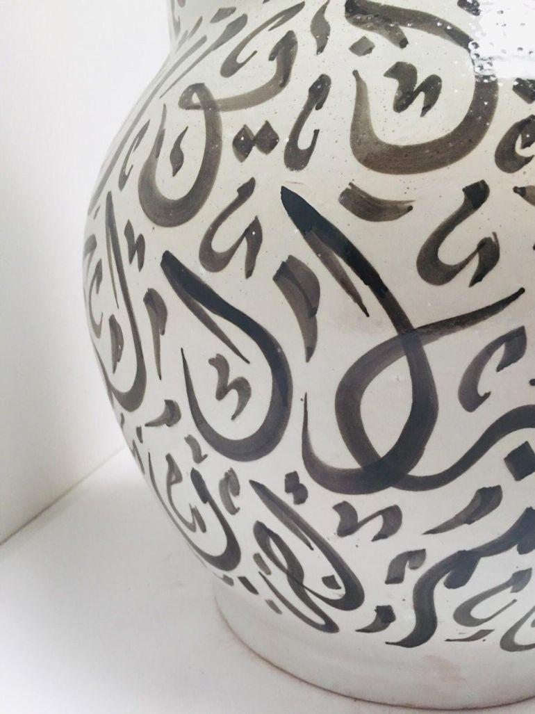 Moroccan Ceramic Vase with Arabic Black Calligraphy Writing Moorish Glazed Fez For Sale 7