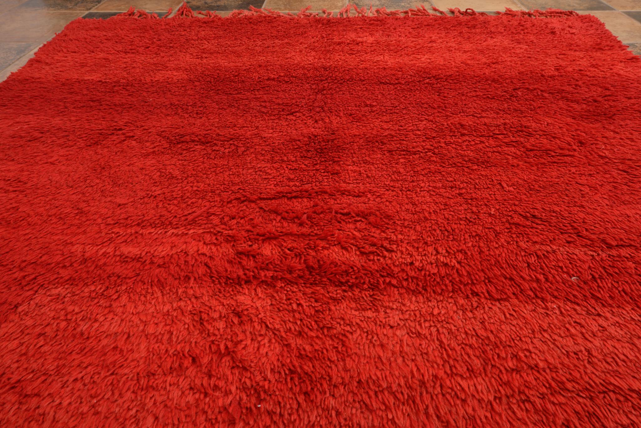 Moroccan CHICHAUA Red Carpet In Excellent Condition For Sale In Alessandria, Piemonte