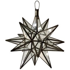 Lampe à suspension marocaine en verre transparent et métal en forme d'étoile Moravian