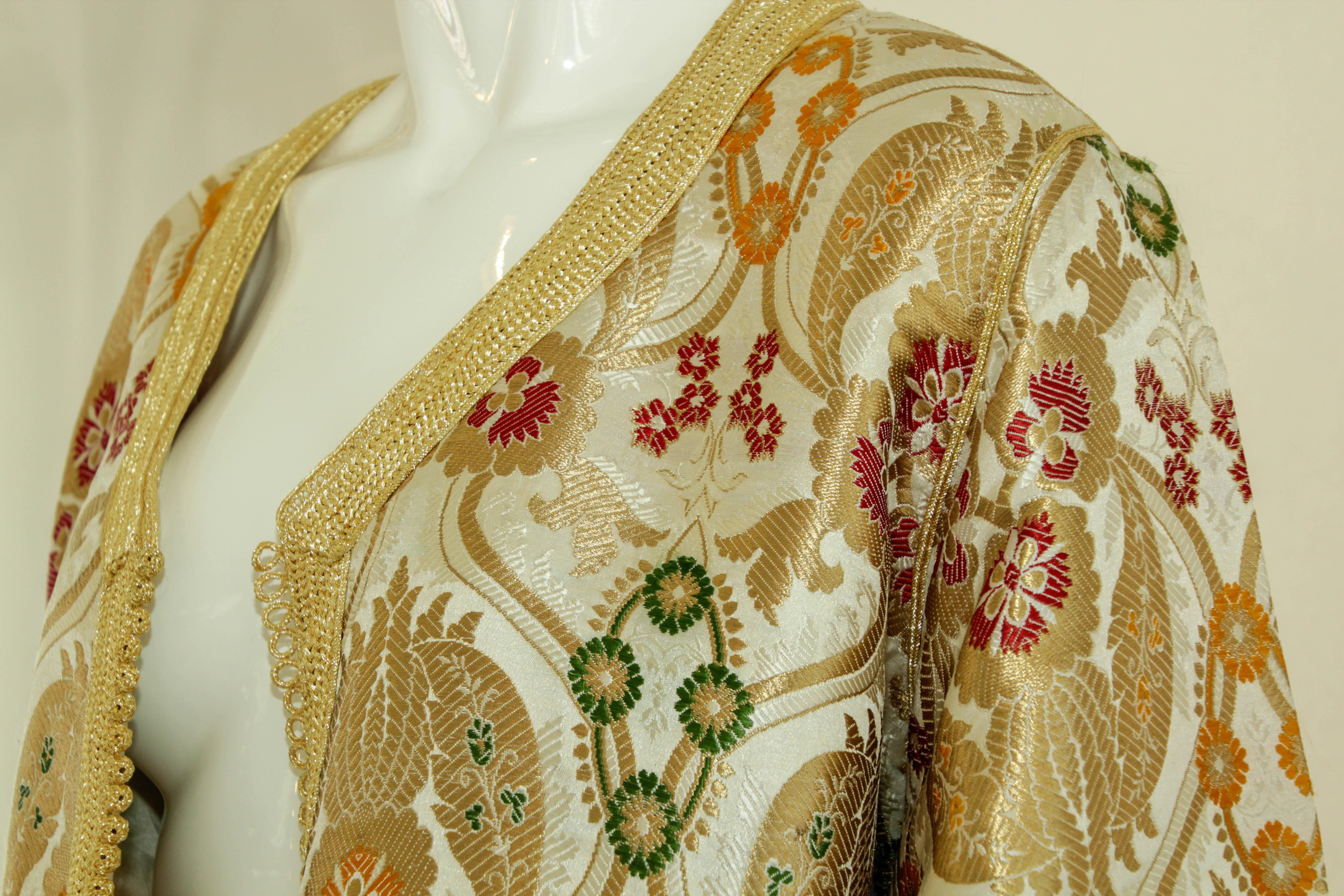 Marokkanischer Damast-Mantel im Fortuny-Stil mit Metallic-Blumenmuster im Angebot 7