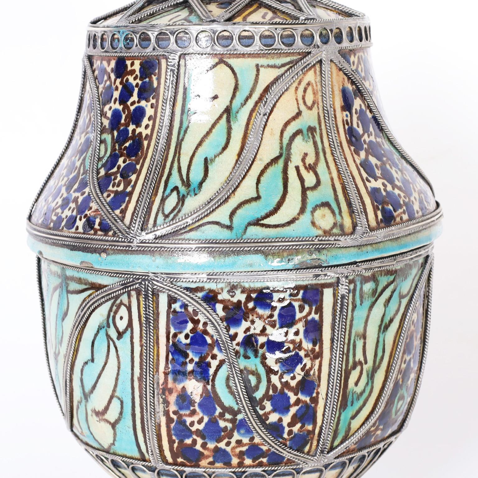 Moroccan Decorated Earthenware Lidded Urn In Good Condition In Palm Beach, FL