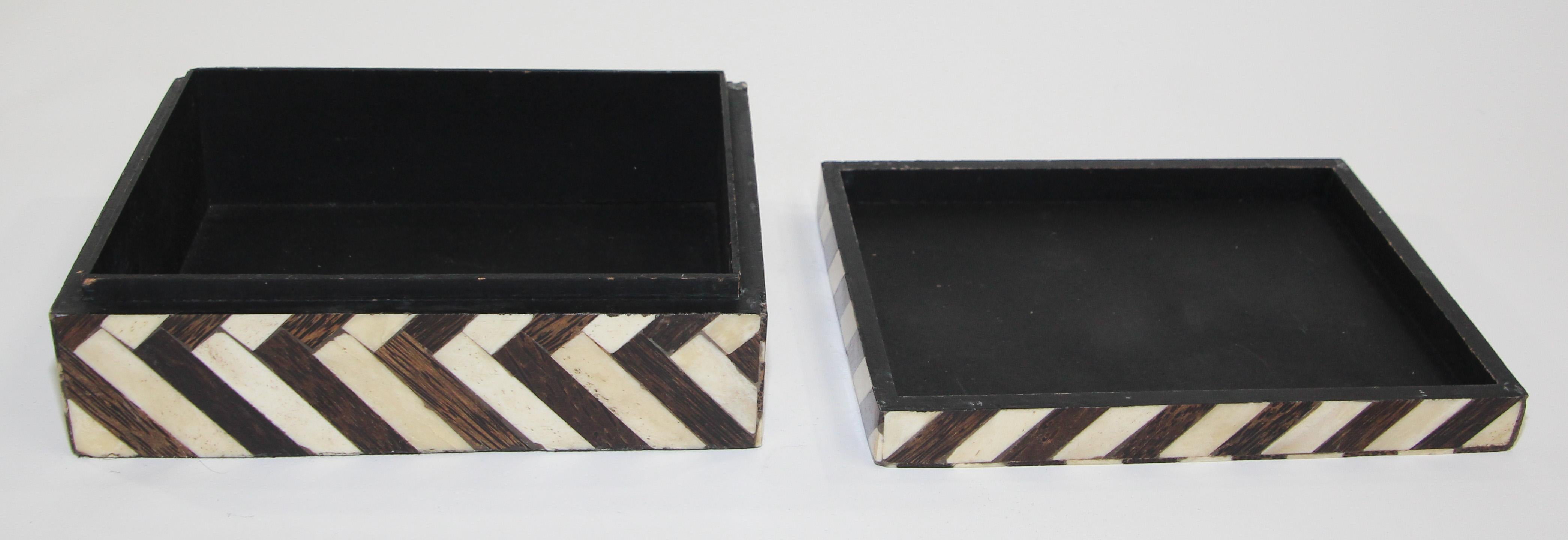 Moroccan Decorative Box Inlaid with White Bone 1