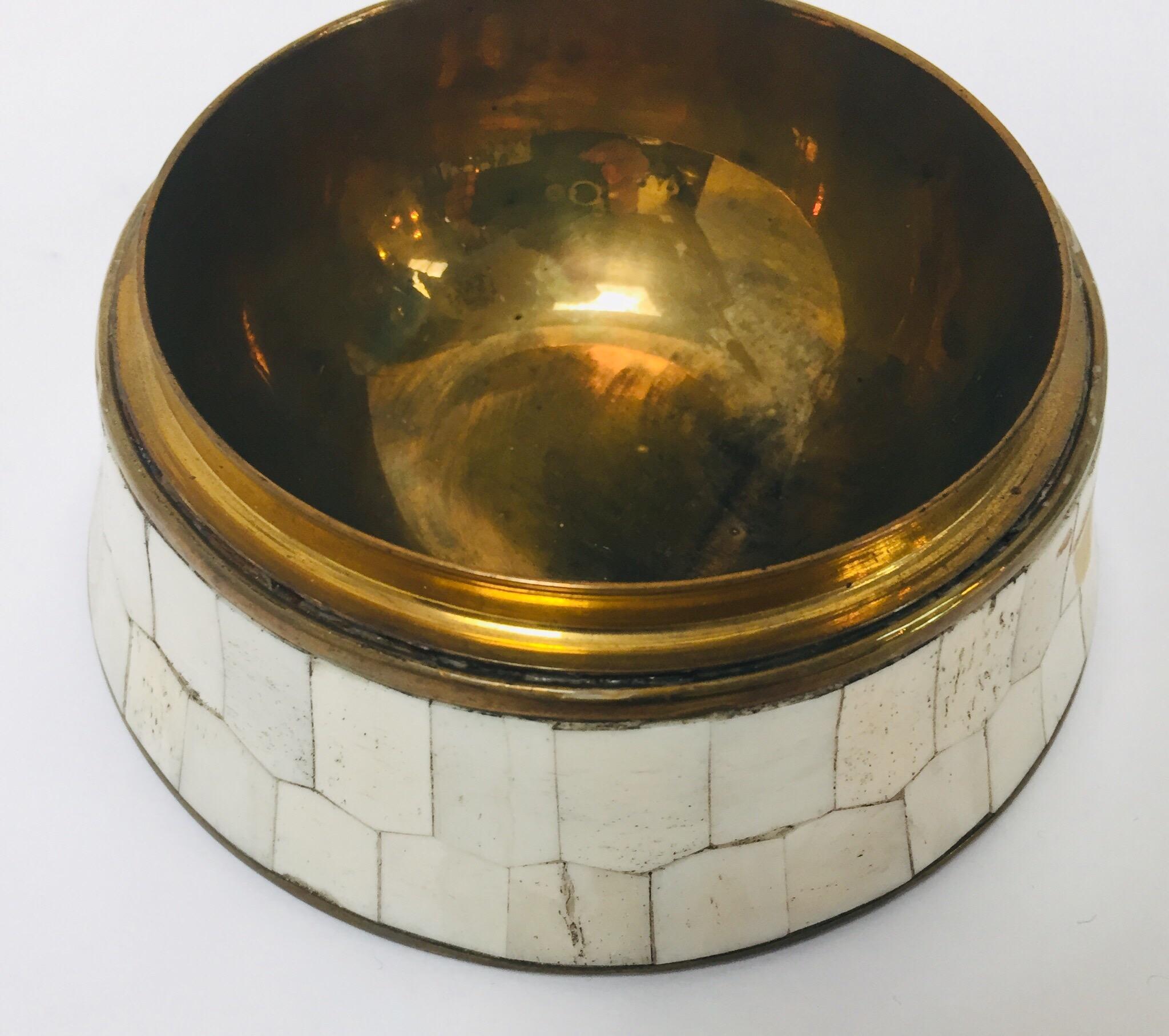 Moroccan Decorative Trinket Box Inlaid with White Bone and Brass 1